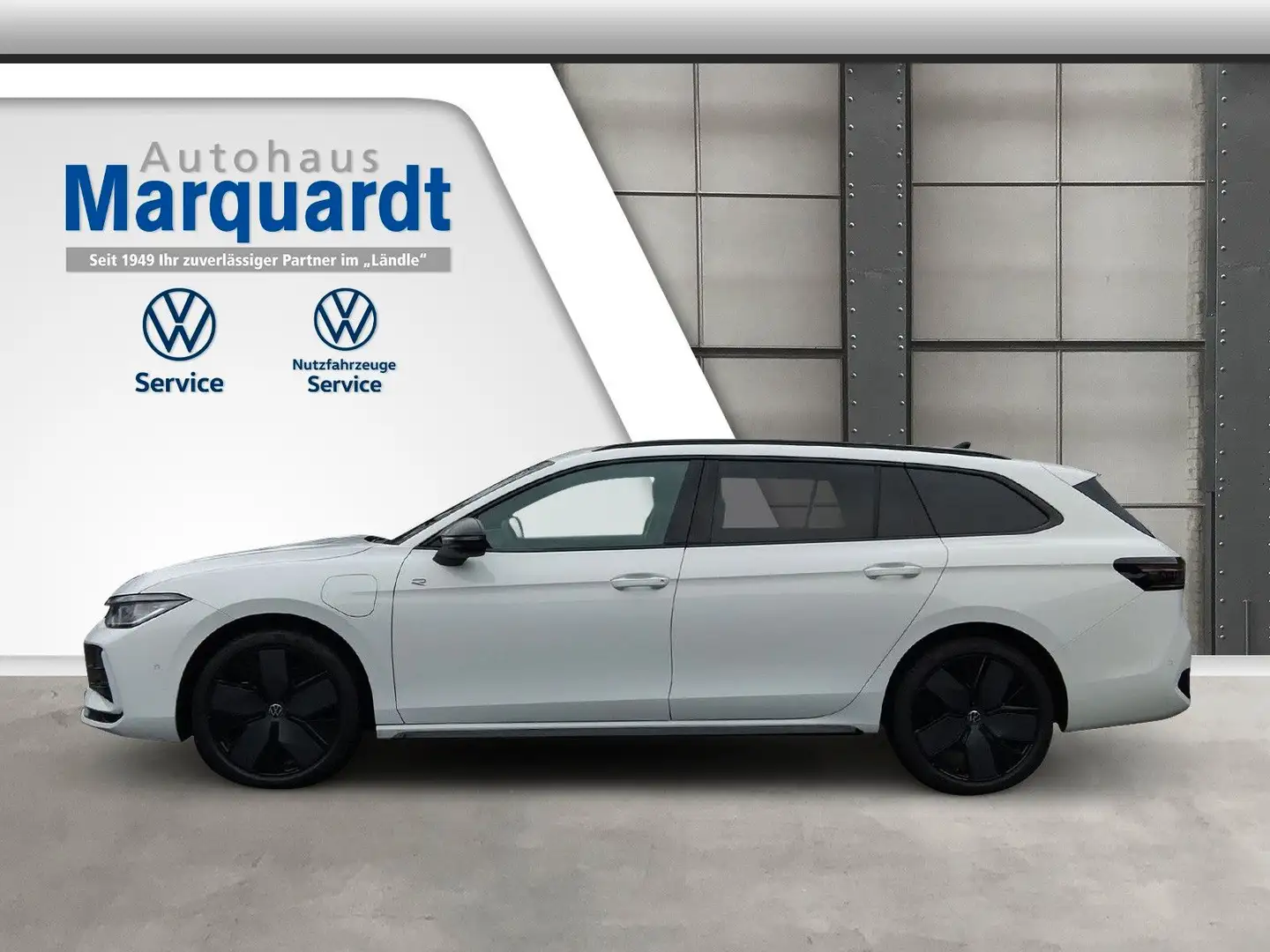 Volkswagen Passat Variant 1.5 TSI eHybrid  R Line Pano AHK Weiß - 2