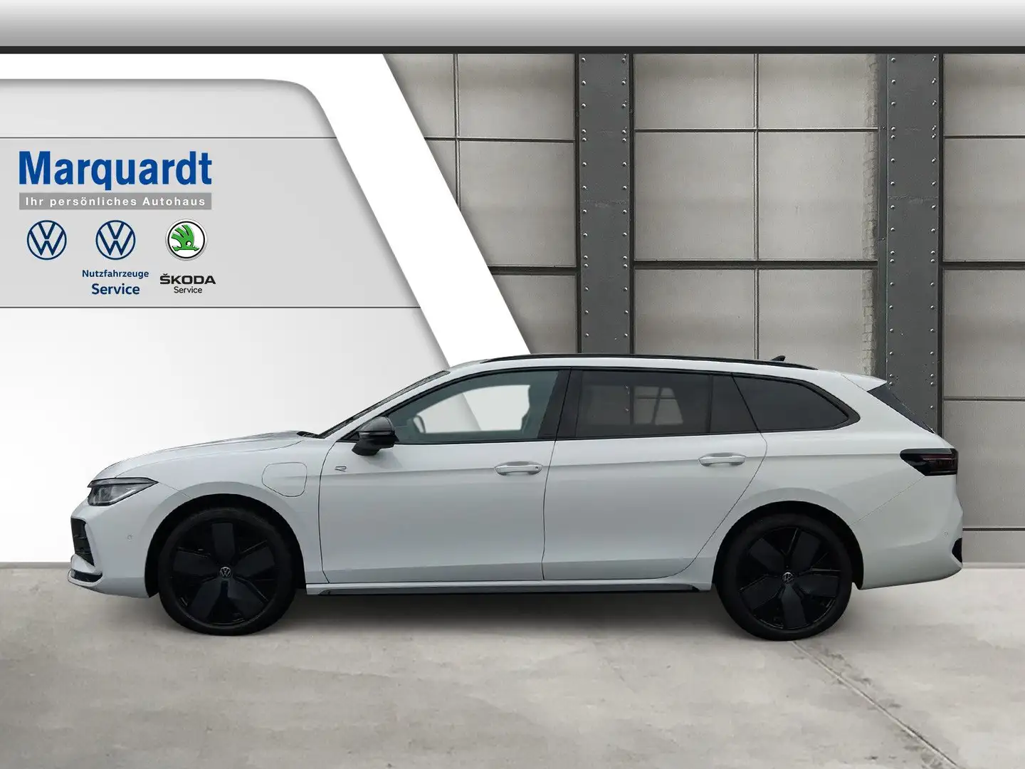 Volkswagen Passat Variant 1.5 TSI eHybrid  R Line Pano AHK Weiß - 2