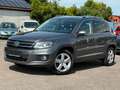 Volkswagen Tiguan Sport & Style-Xenon-AHK-SHZ-Standheizung! Grau - thumbnail 6
