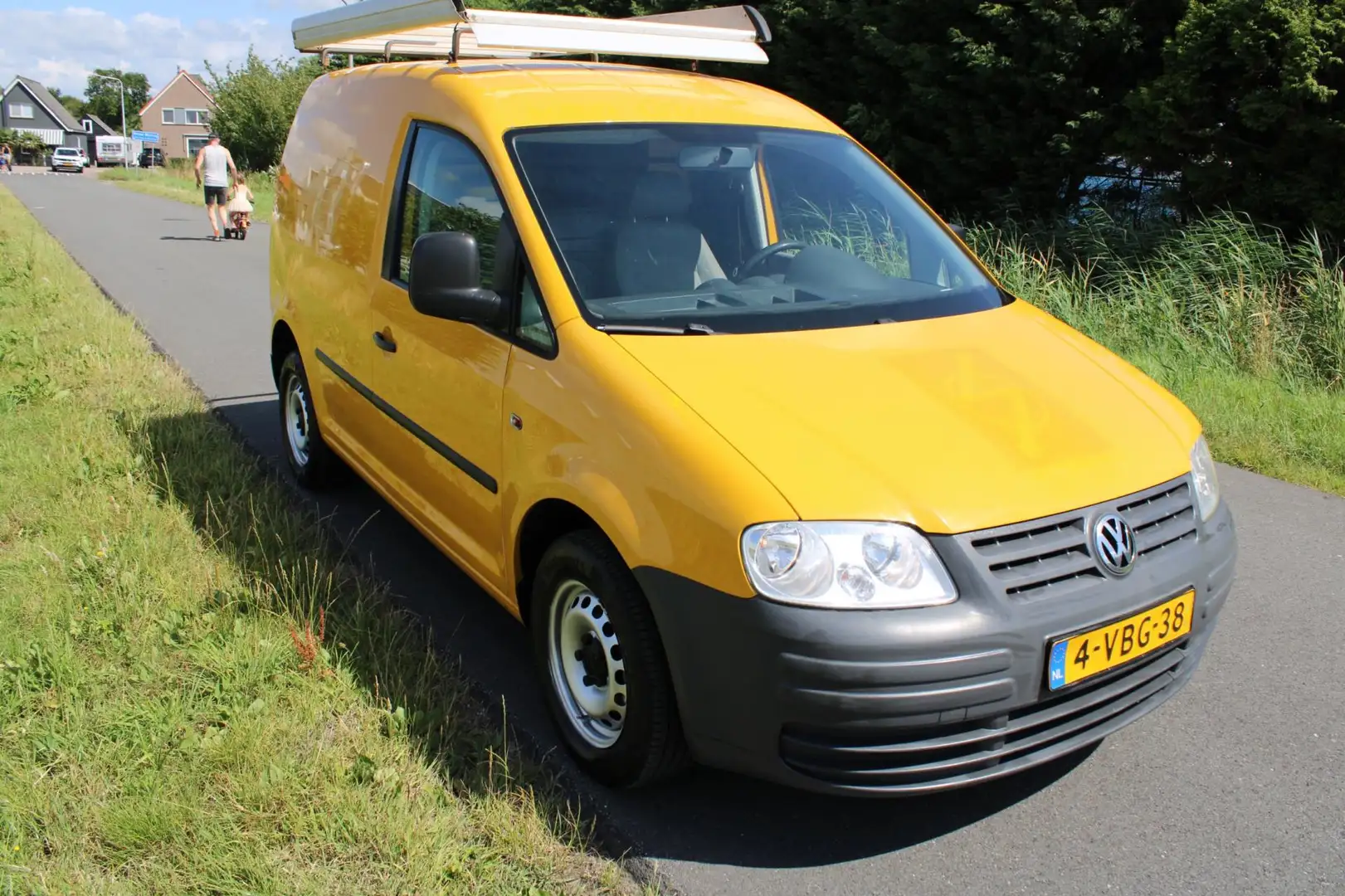 Volkswagen Caddy 2.0 SDI 850 kg. Jaune - 2
