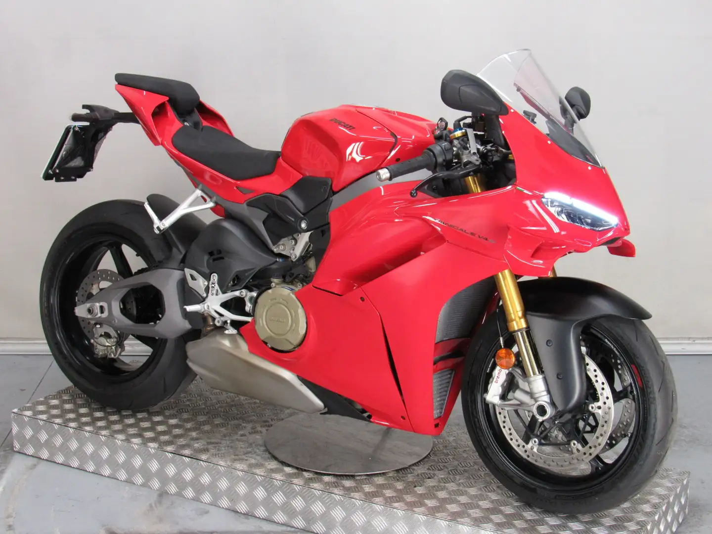 Ducati Panigale V4 S Rosso - 2