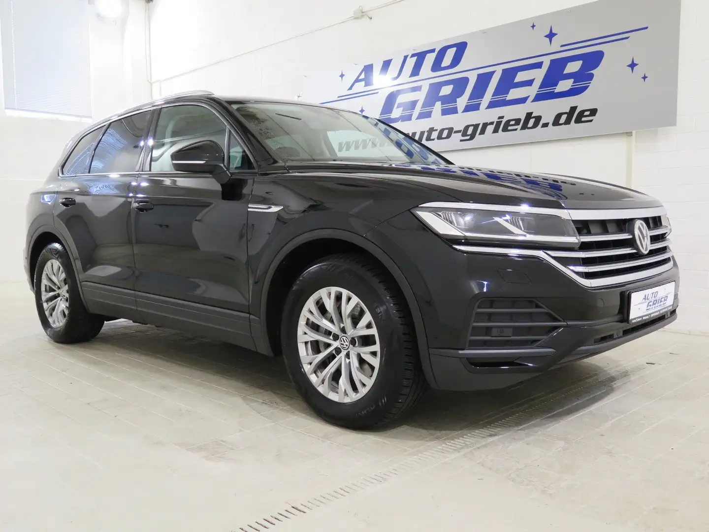 Volkswagen Touareg 4Motion,  Luftfeder,LED, AHK, App, Navi, ACC Schwarz - 1