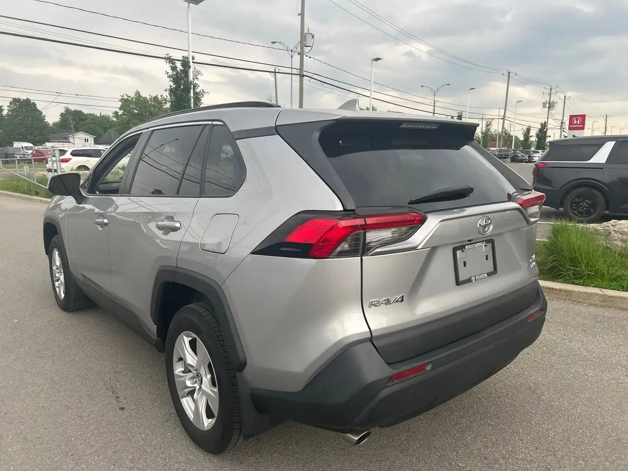 Toyota RAV 4 снимка Toyota RAV 4