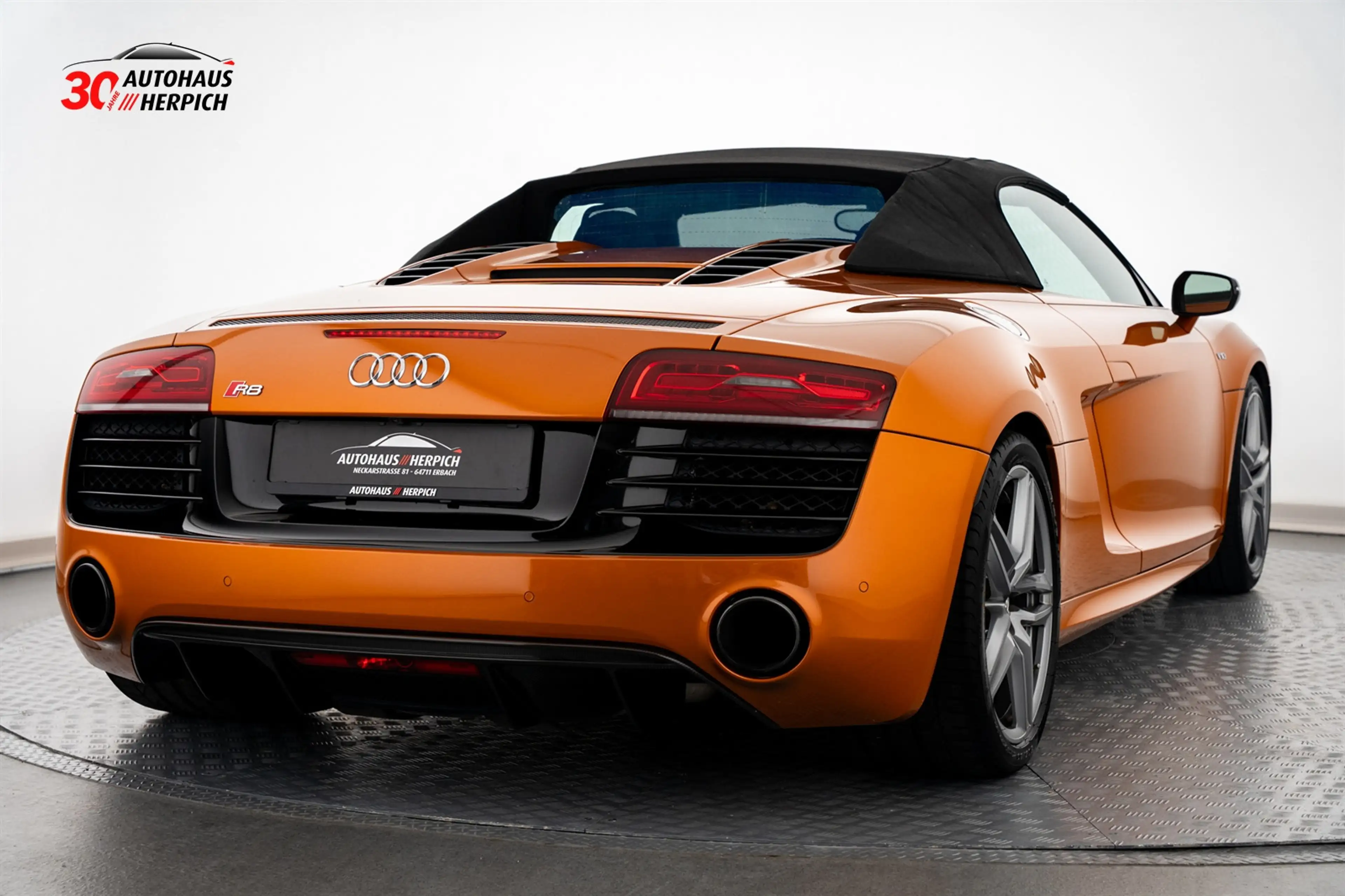 Audi R8 5.2 FSI V10 SPYDER QUATTRO RFK LED CARBON B&O — photo 4