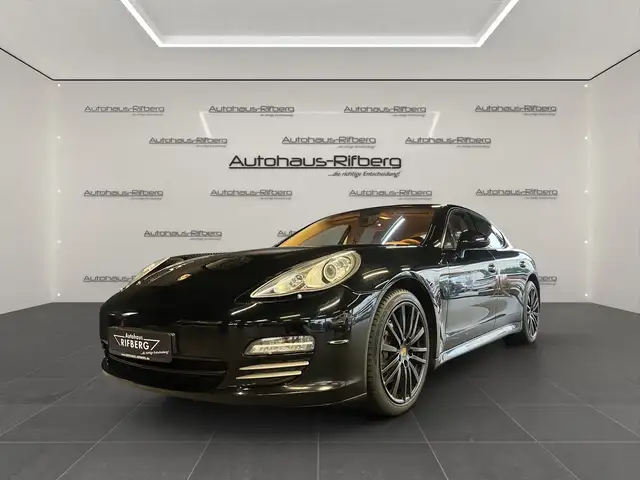 Porsche Panamera 4/20Z/NAVI/BI-XENON/MEMERORY/KAMERA/BUR