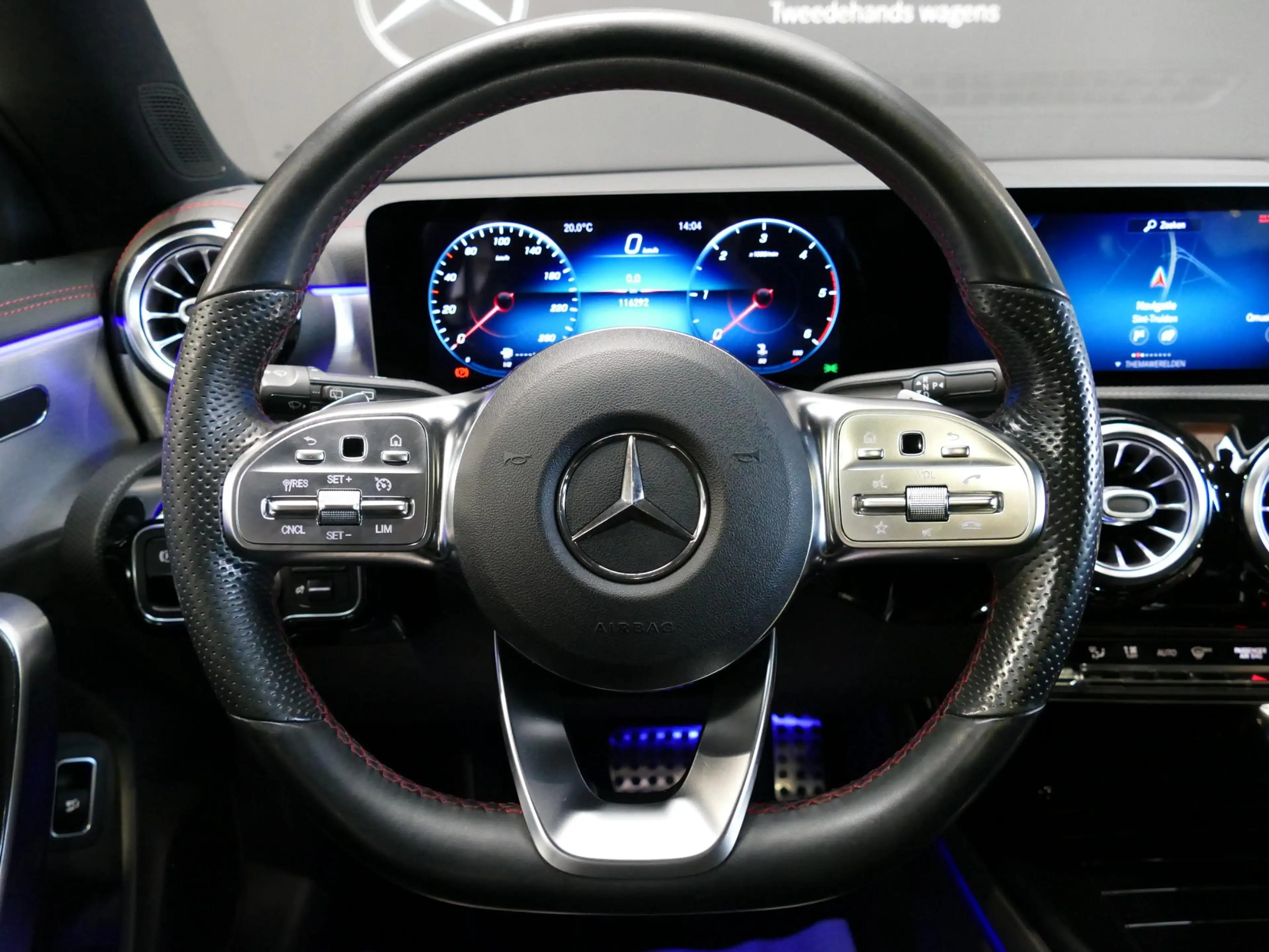 Mercedes-Benz CLA 220 220d Shooting Brake AMG Line DOS 8153 — photo 11