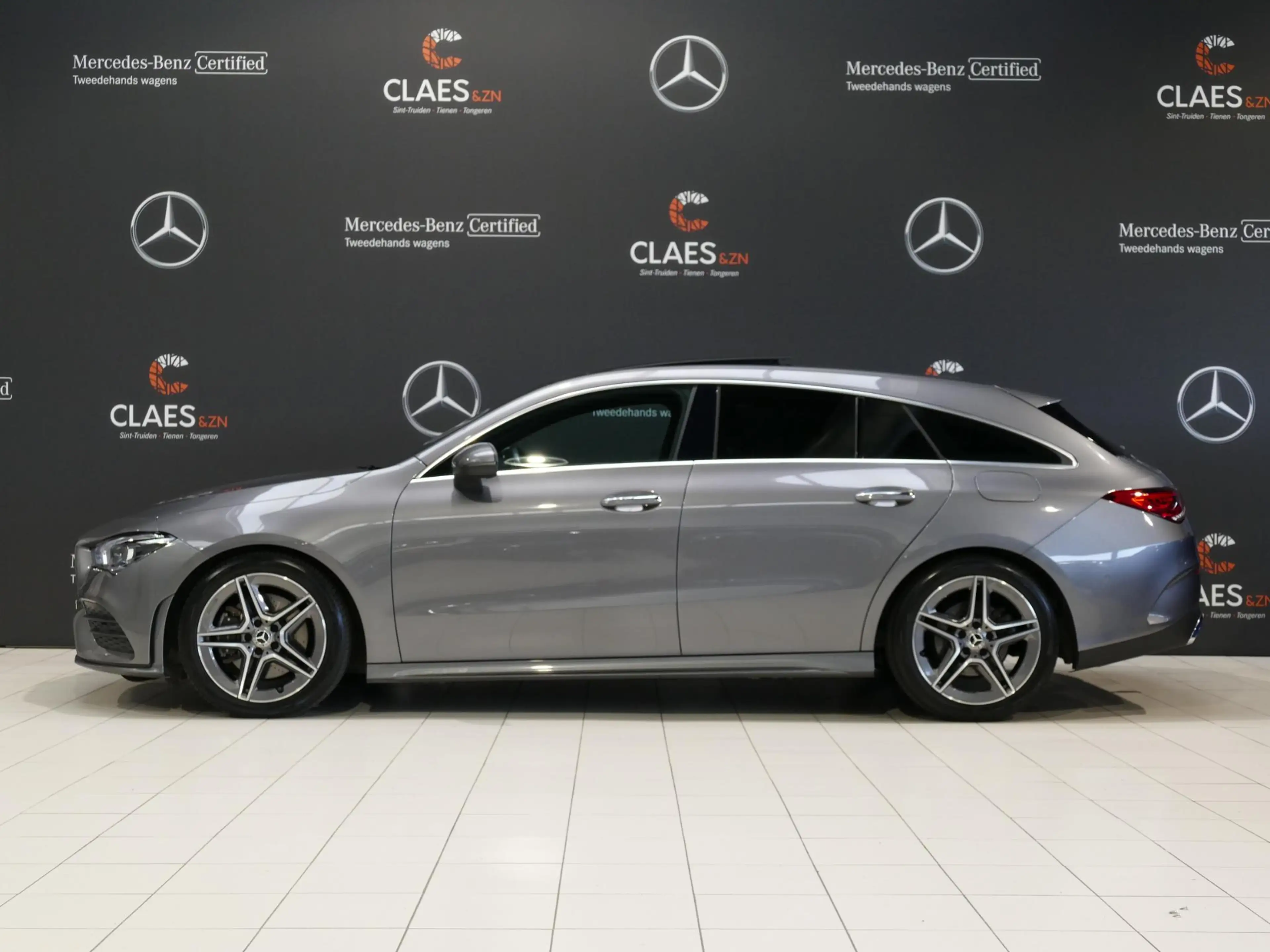 Mercedes-Benz CLA 220 220d Shooting Brake AMG Line DOS 8153 — photo 7