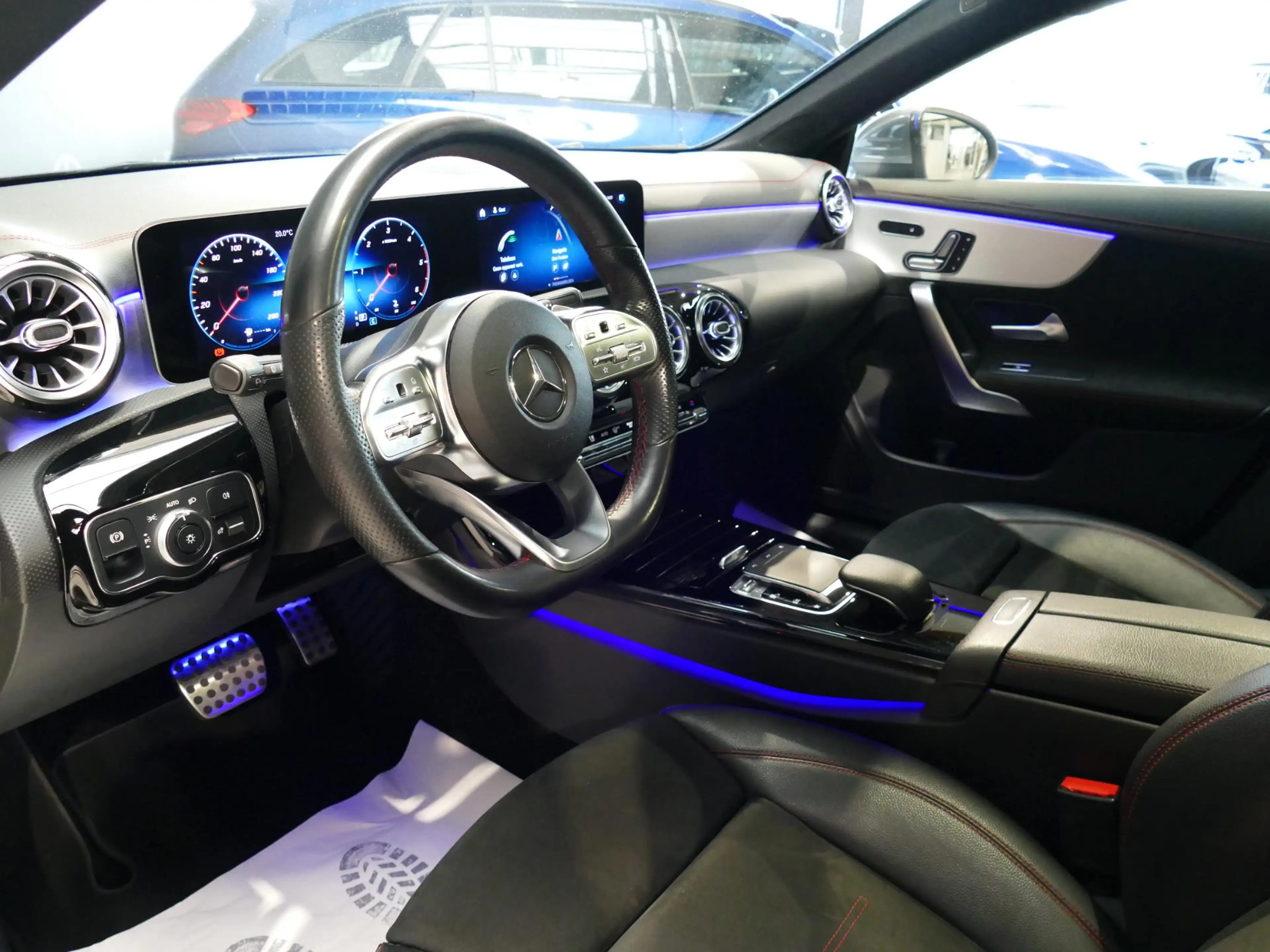 Mercedes-Benz CLA 220 220d Shooting Brake AMG Line DOS 8153 — photo 9