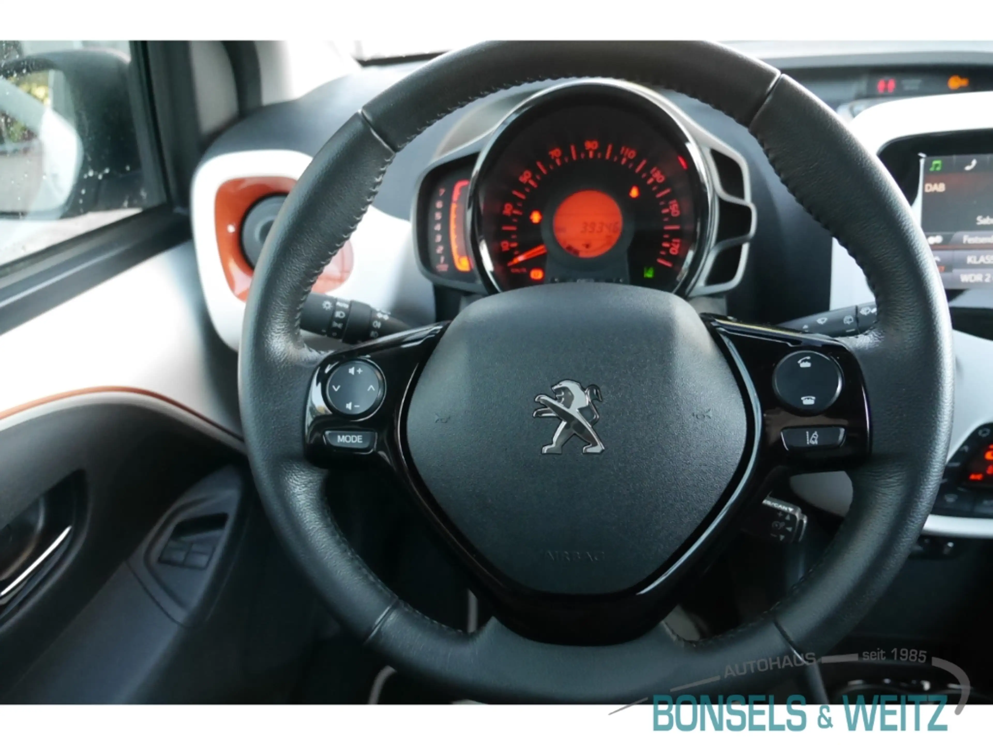 Peugeot 108 Roland Garros+Faltdach+Klima+Tempomat+Bluetooth+ZV — photo 9