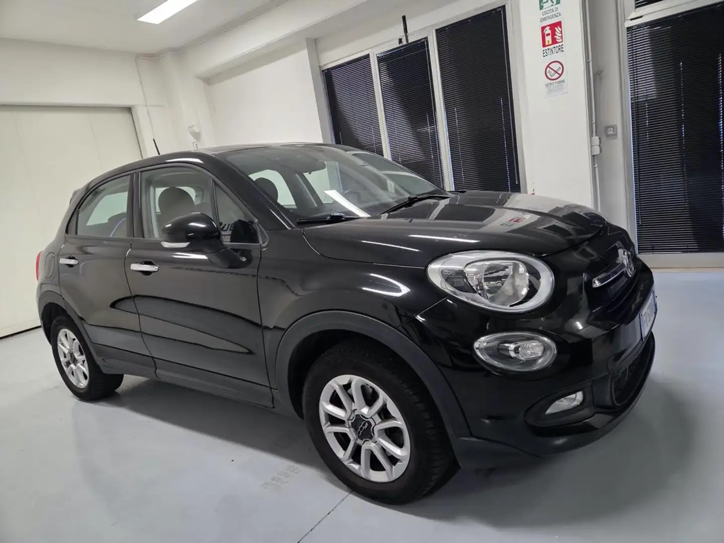 Fiat 500X 1.3 MultiJet 95 CV Pop Schwarz - 2