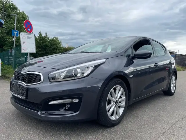 Kia Ceed / cee'd