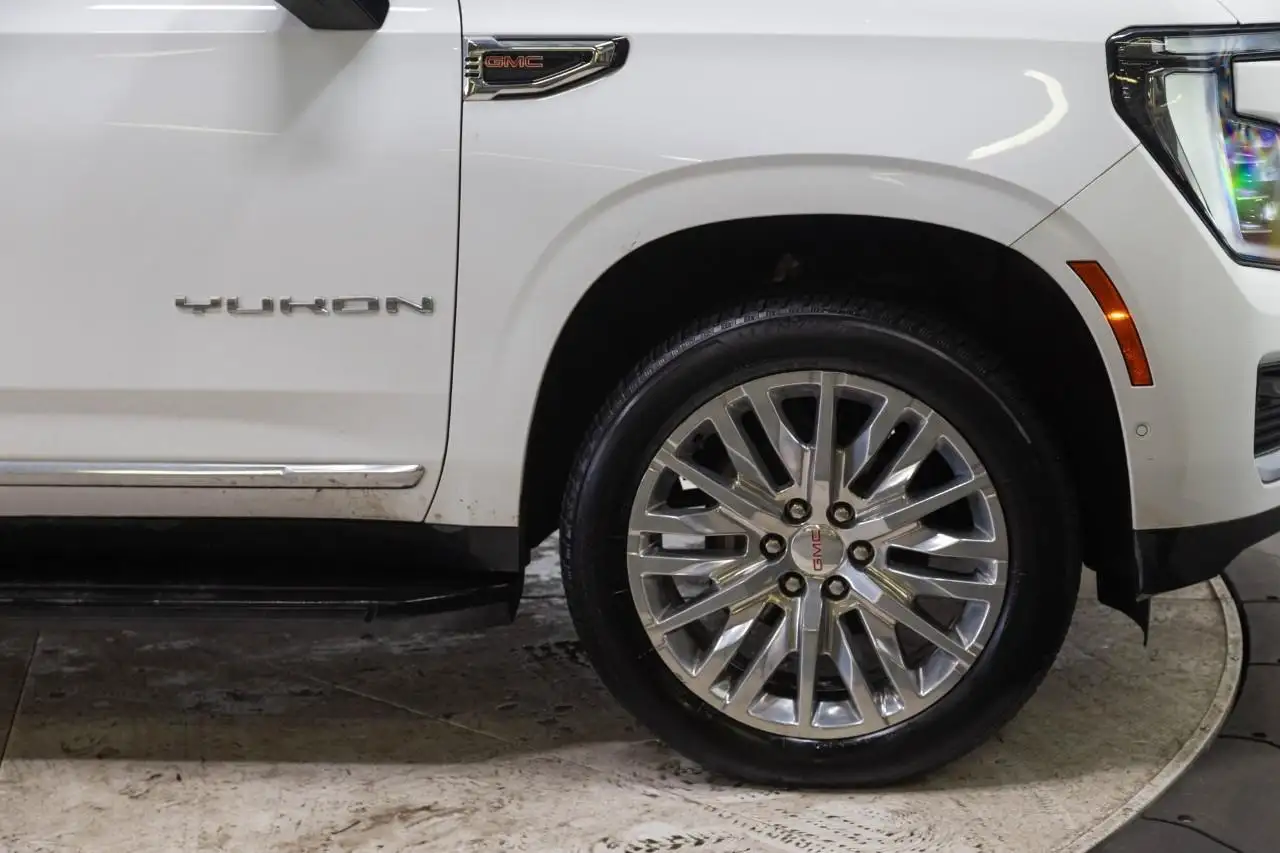 GMC Yukon снимка GMC Yukon