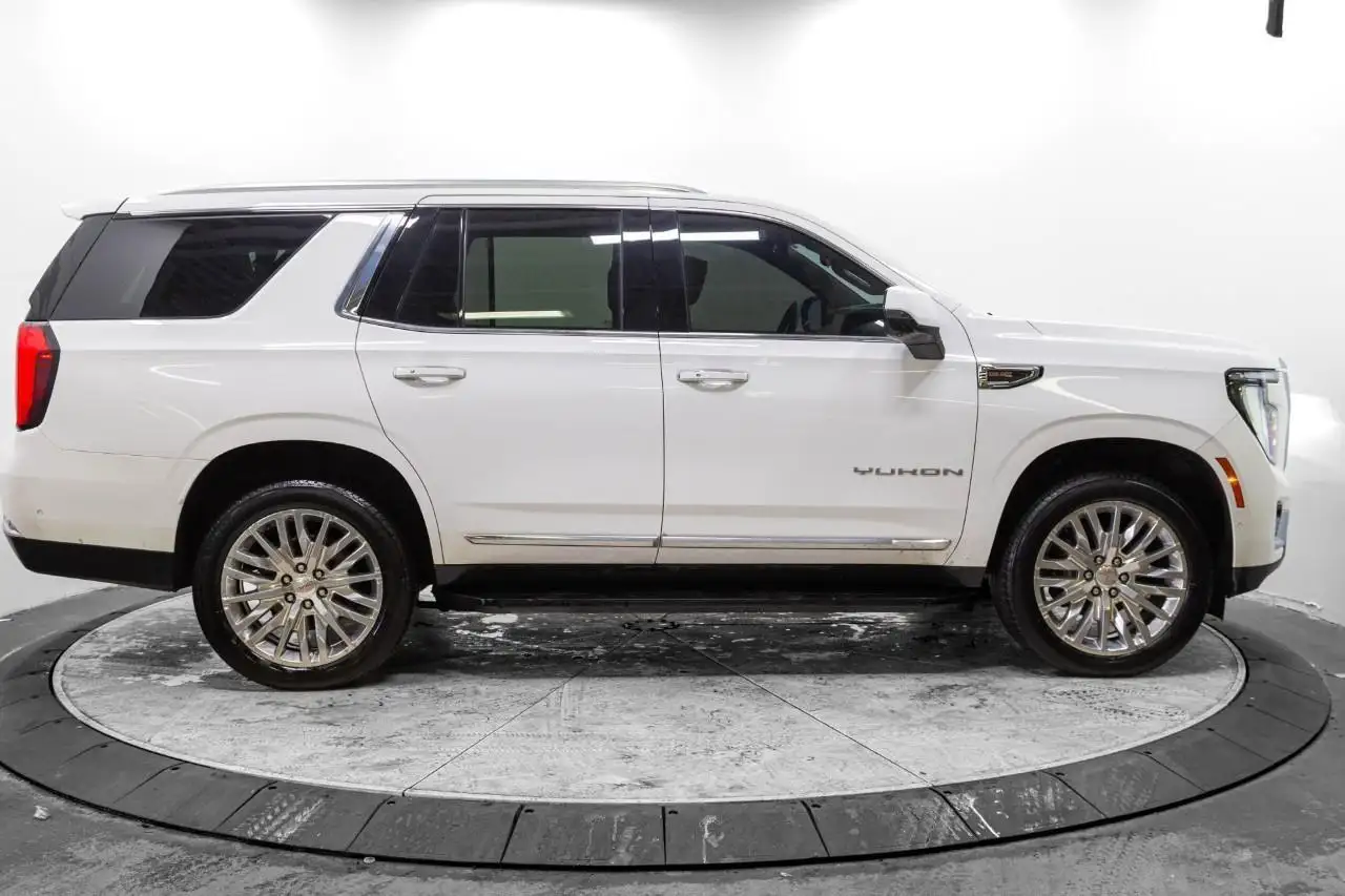 GMC Yukon снимка GMC Yukon