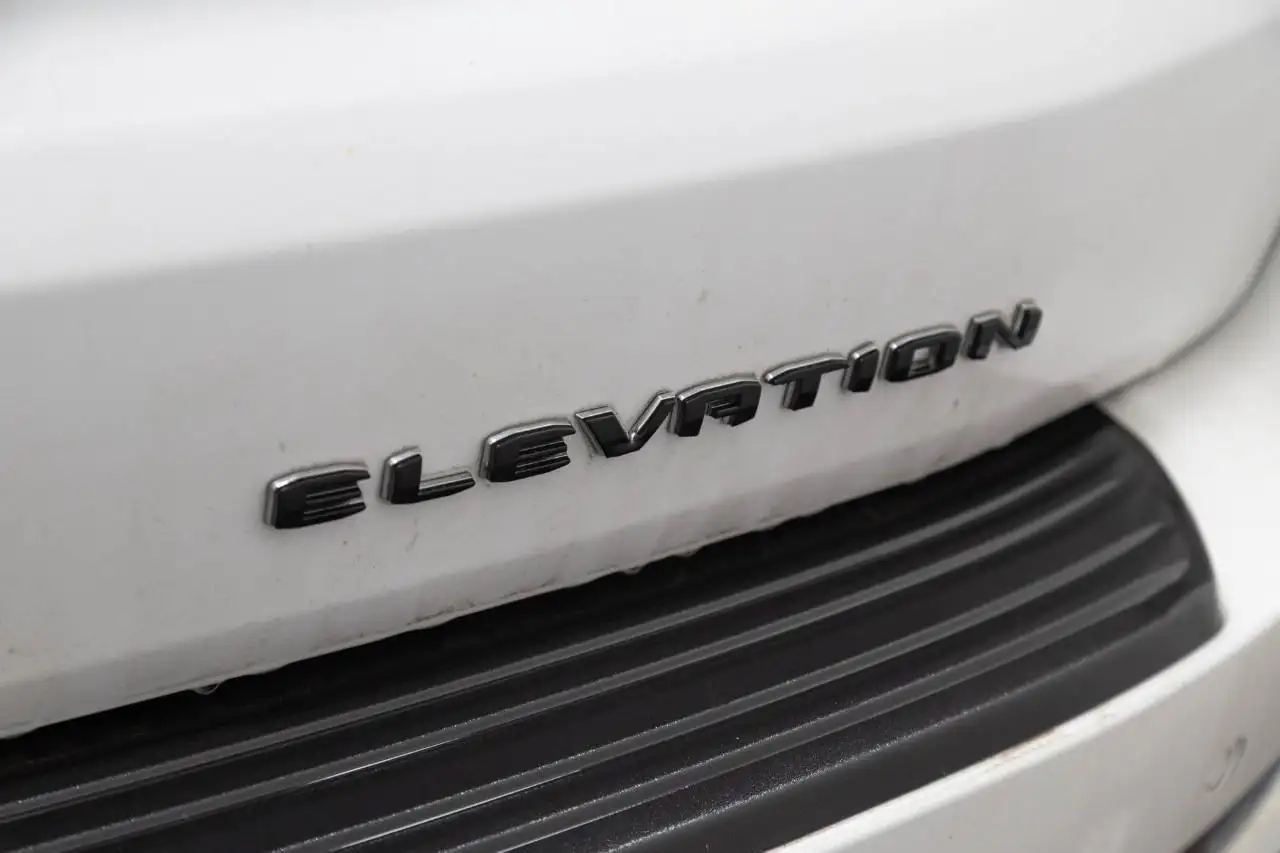 GMC Yukon снимка GMC Yukon