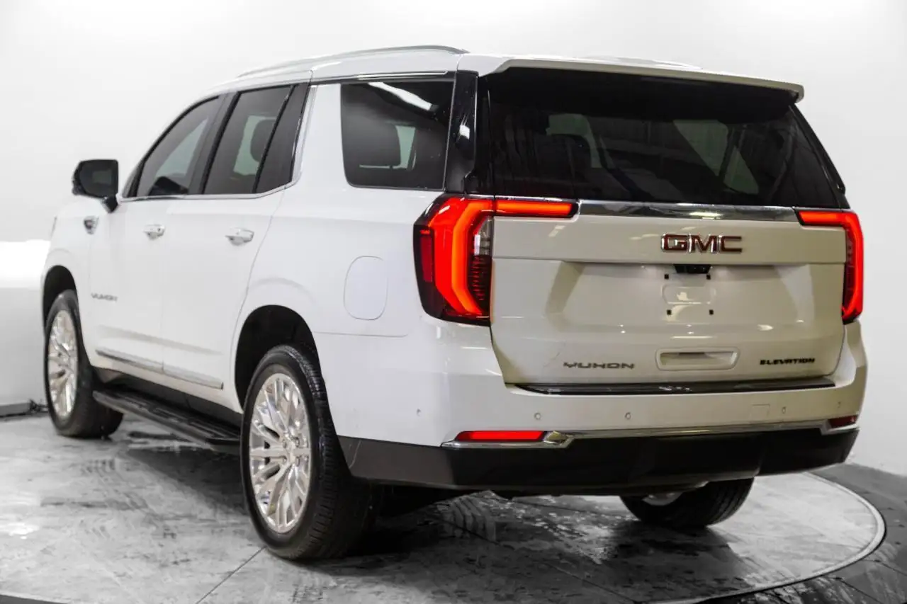 GMC Yukon снимка GMC Yukon