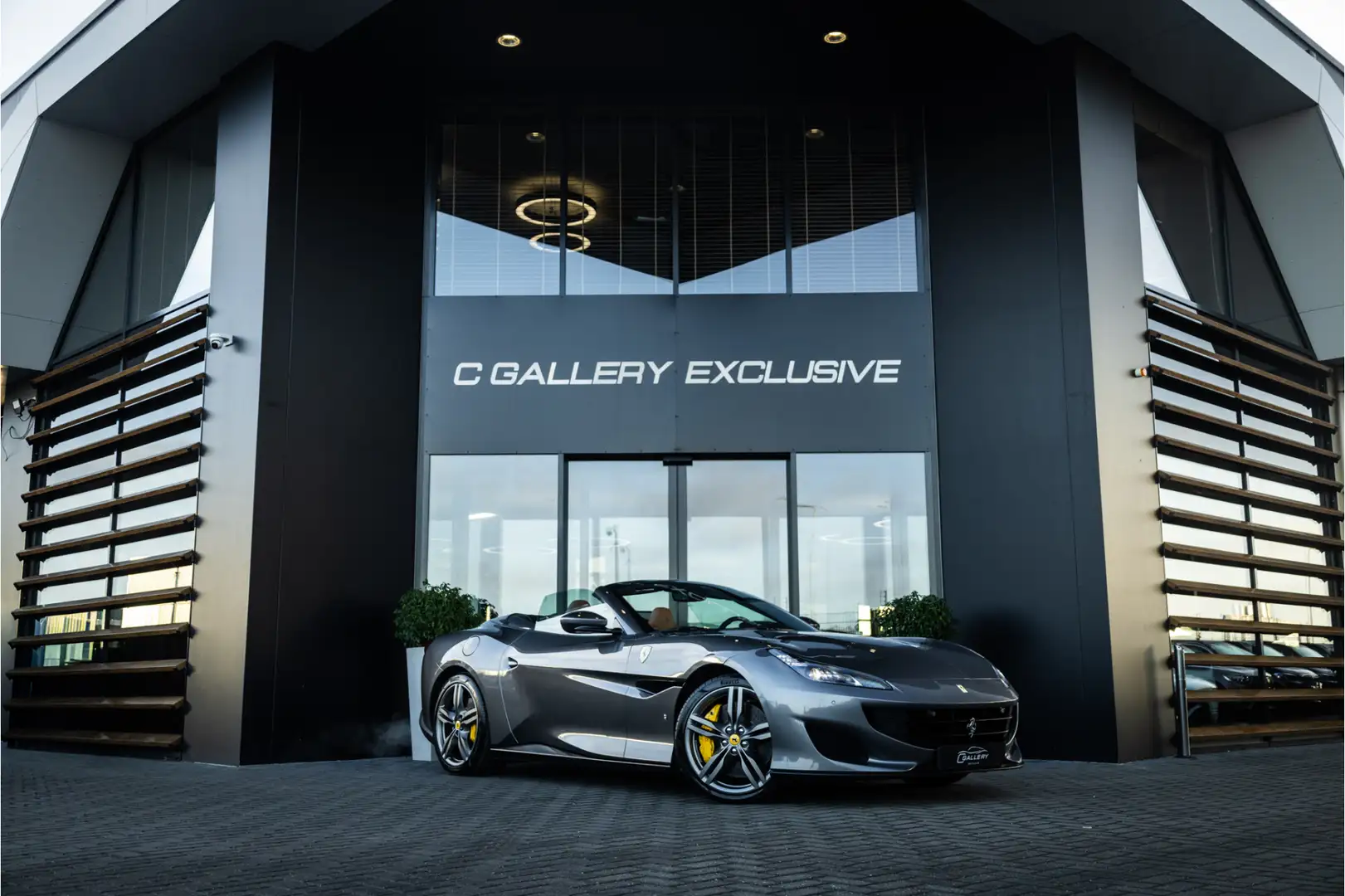 Ferrari Portofino 3.9 V8 HELE - Grigio Ferro | Carbon | Memory Gris - 1