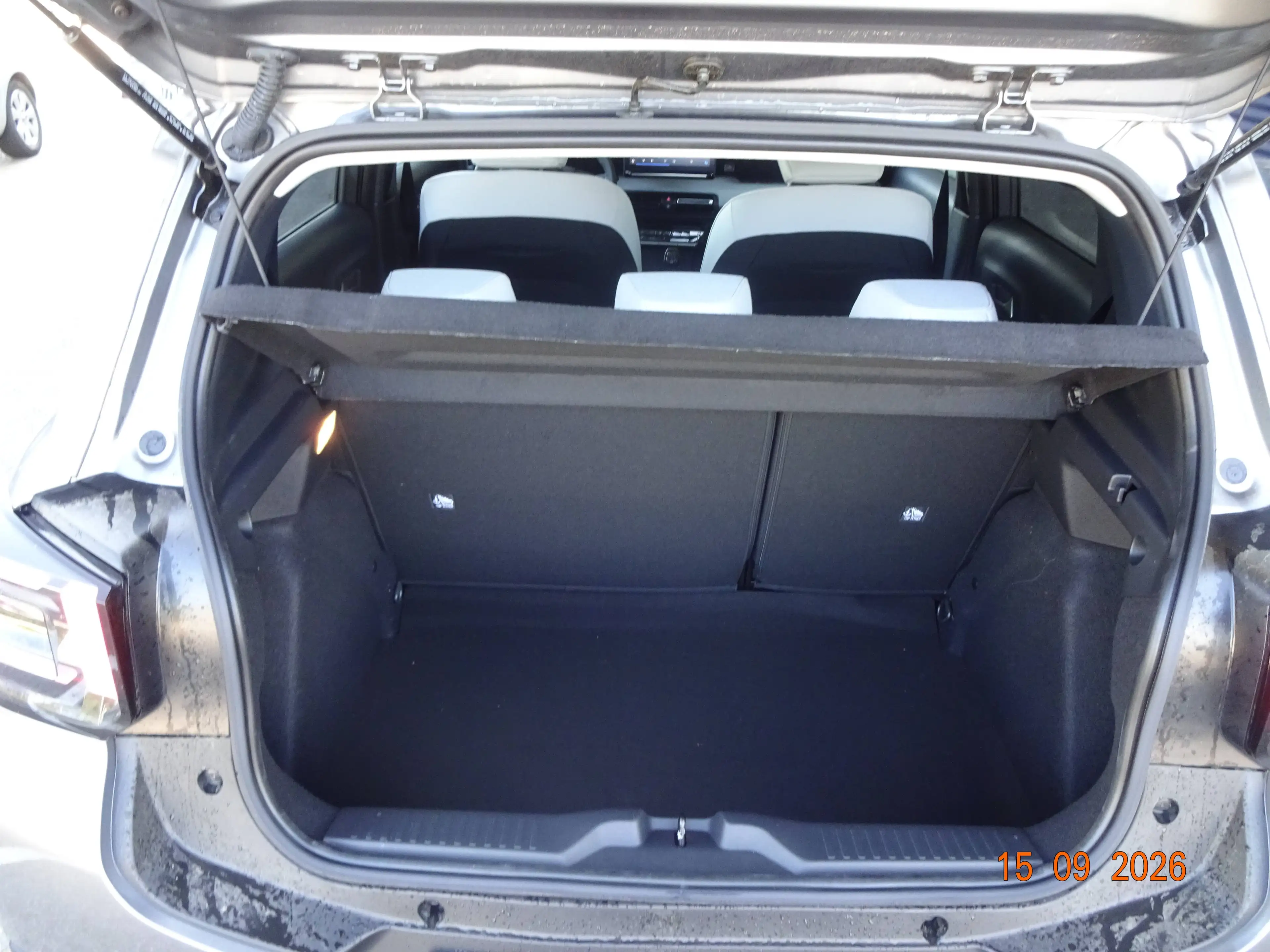 Citroen C3 Turbo 100 MAX — photo 6
