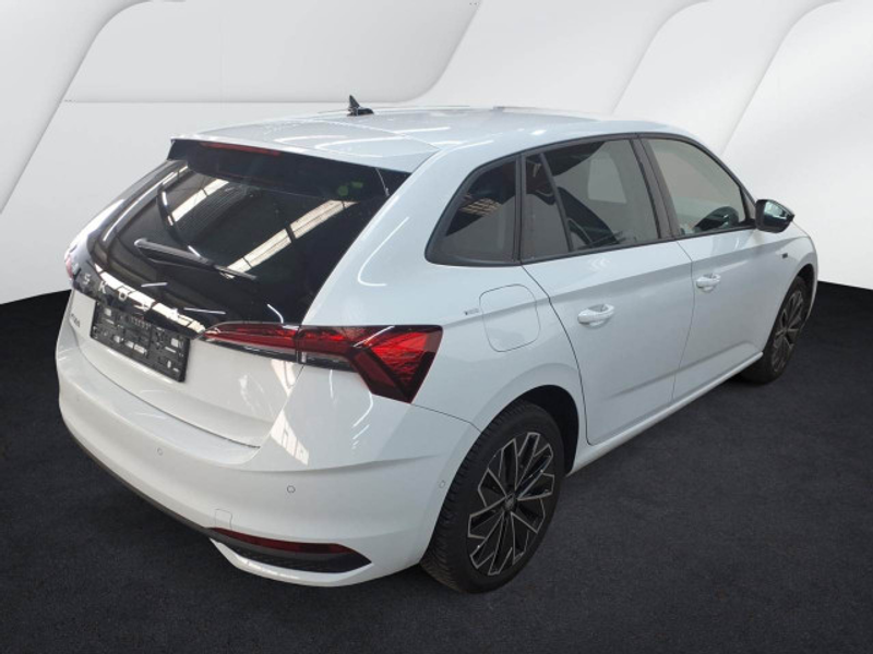 Skoda Scala Tour 1.5TSI 6-Gang LED Navi RFK PDC SHZ — photo 3