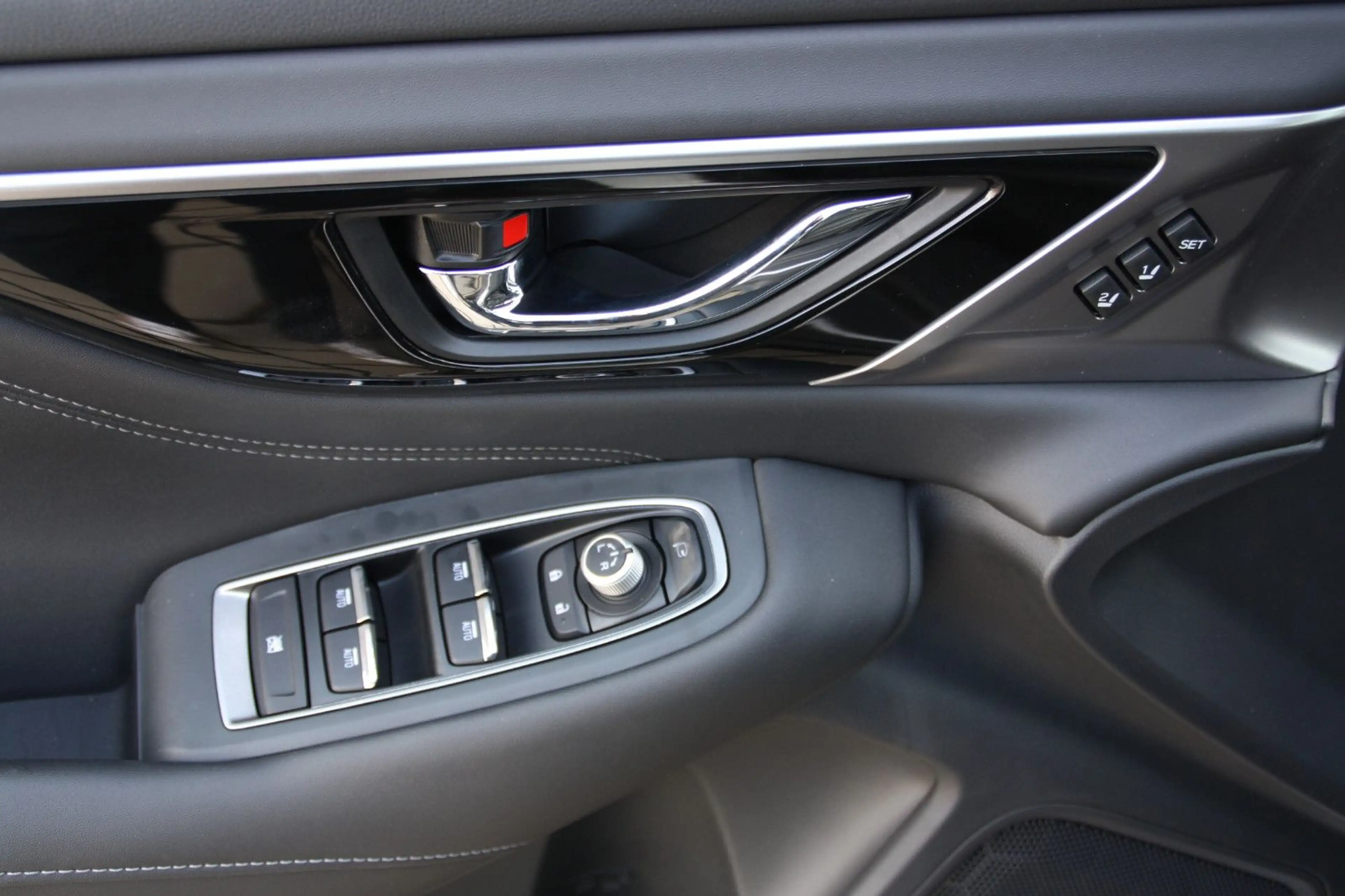 Subaru OUTBACK 2,5i Platinum AWD NAVI*BlackDesign — photo 14