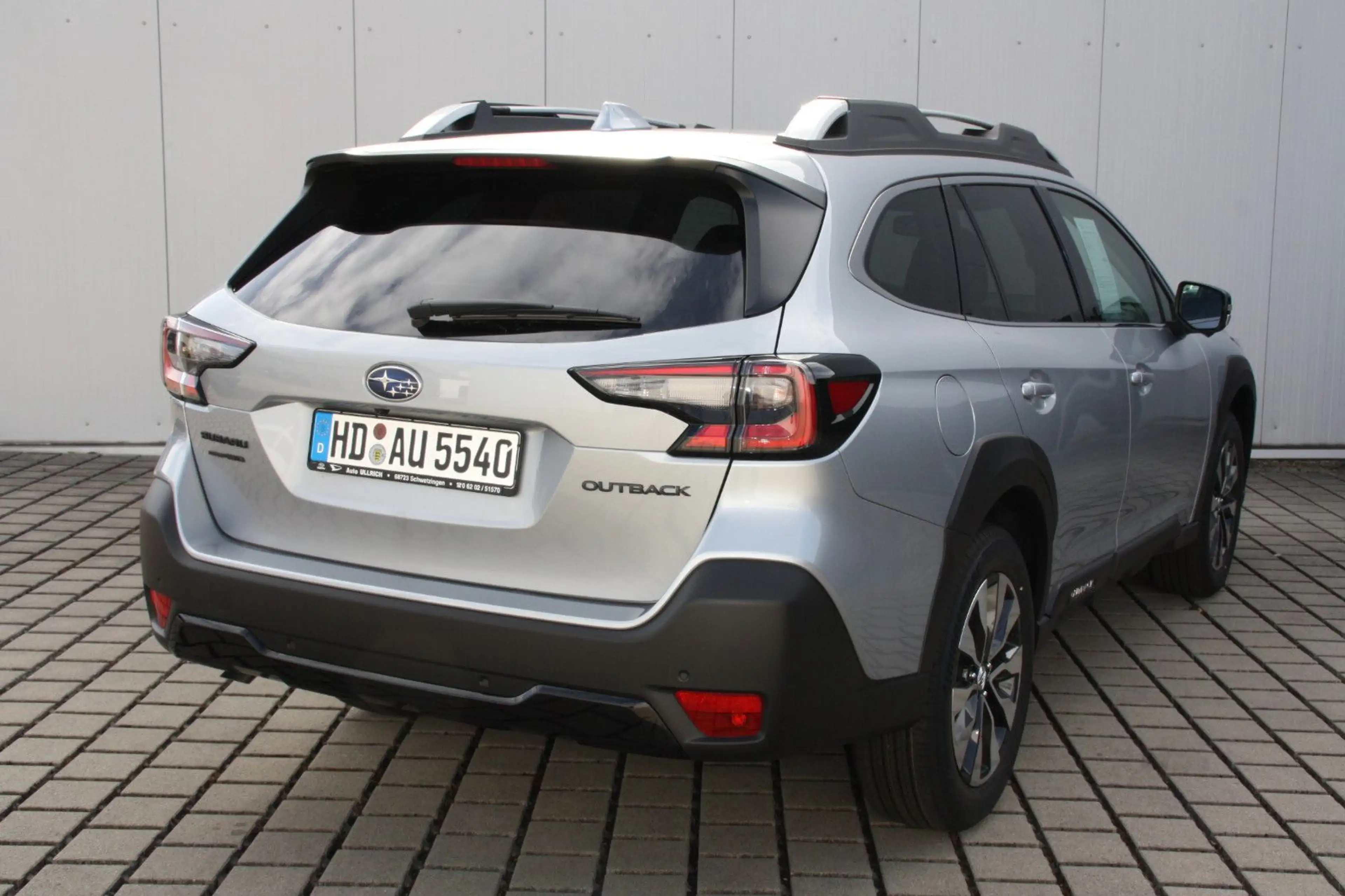 Subaru OUTBACK 2,5i Platinum AWD NAVI*BlackDesign — photo 4