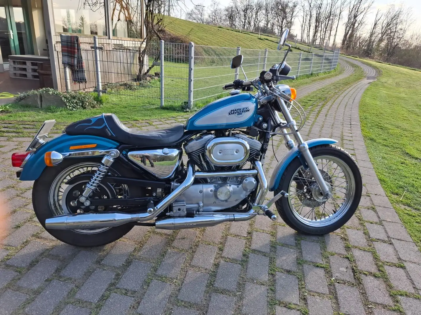 Harley-Davidson Sportster 1200 EVO Niebieski - 1