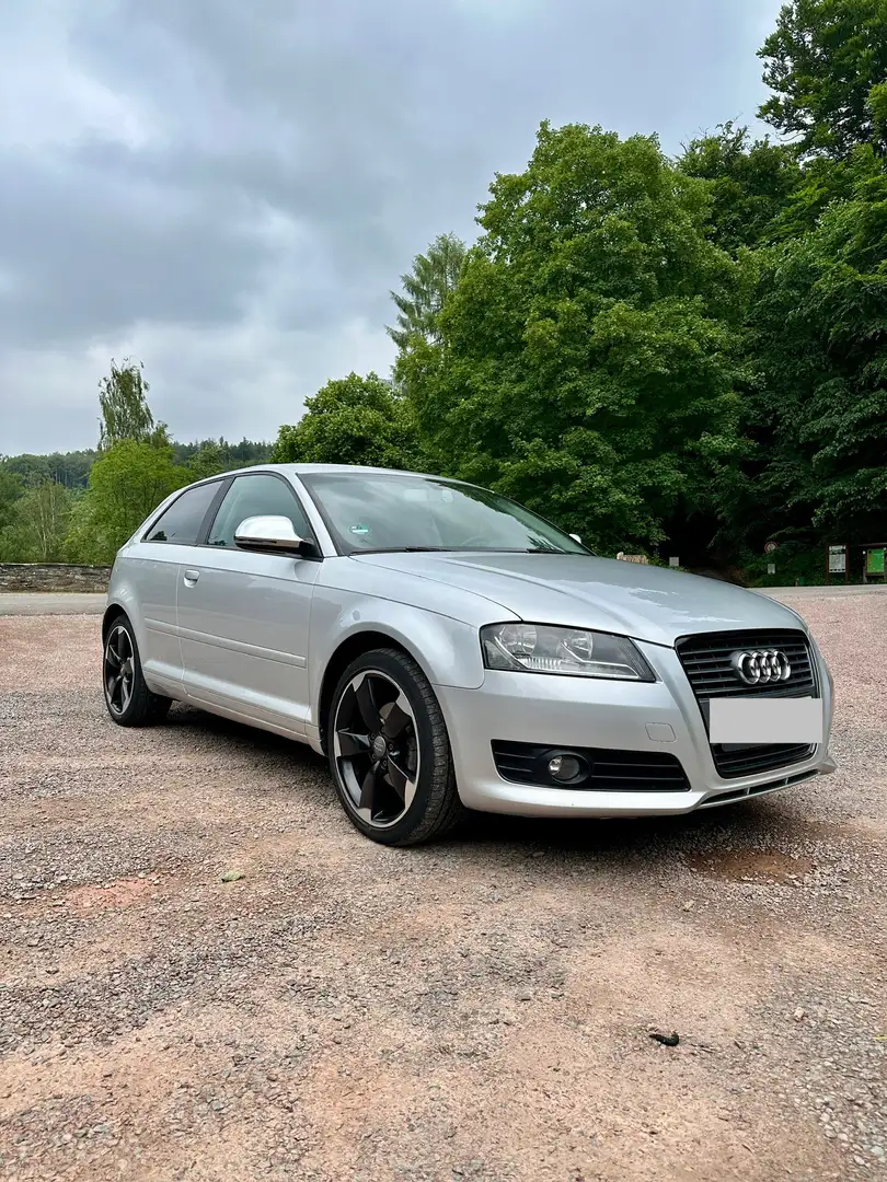 Audi A3 1.6 Ambiente Grau - 2