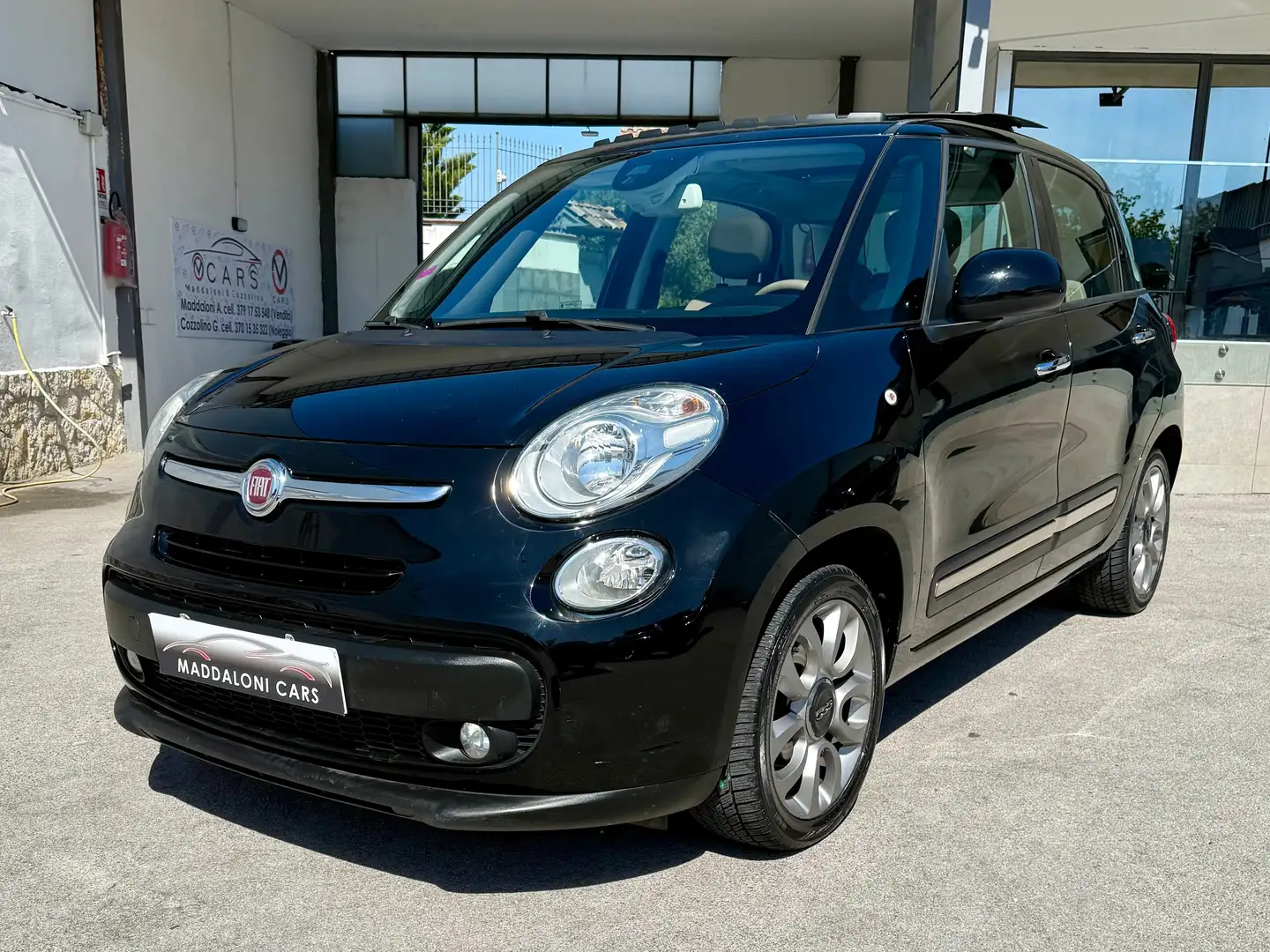 Fiat 500L 1.3 mjt Lounge 85cv dualogic Negro - 1