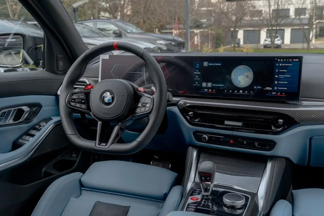 BMW M3 Touring Competion M DR.ASS.PRO.HUD.LHZ.360° 15