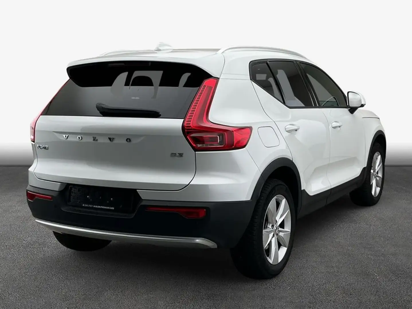 Volvo XC40 XC40 B3 B DKG Core Weiß - 2