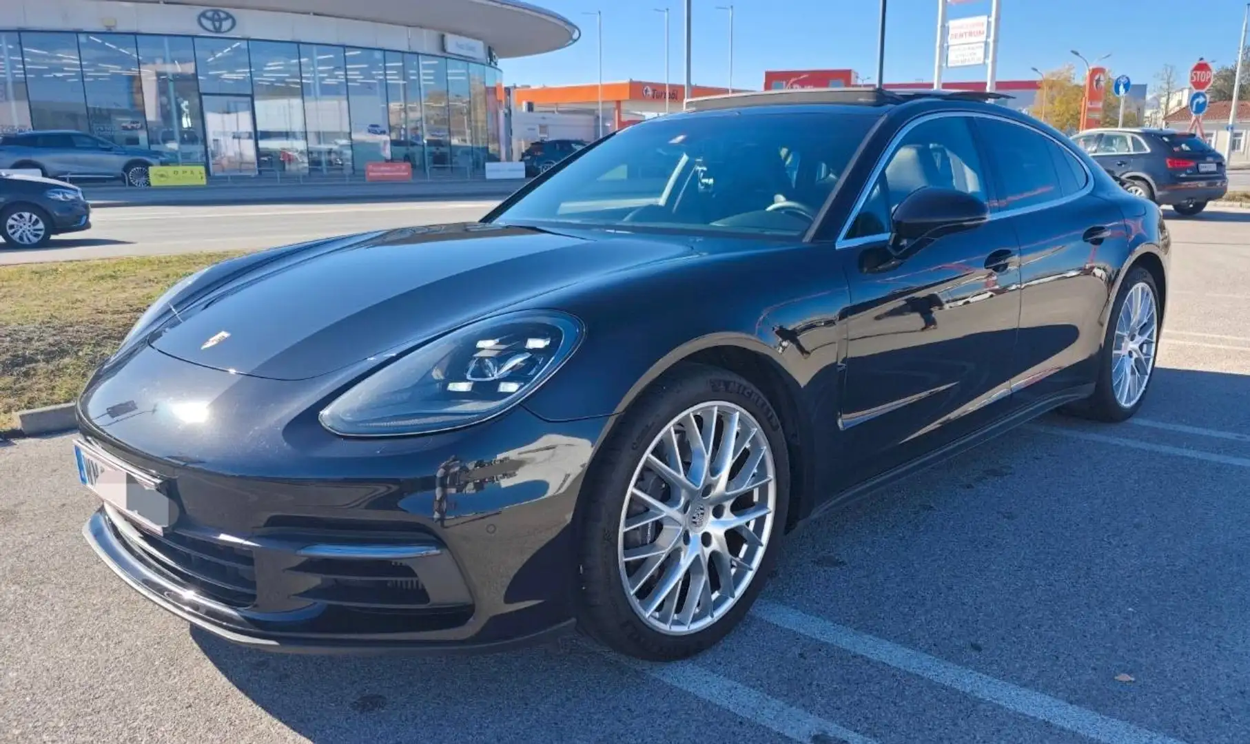 Porsche Panamera Panamera 4 E-Hybrid PHEV Aut. Porsche Approved Garantie Chrono Panorama Kein Inmport Schwarz - 2