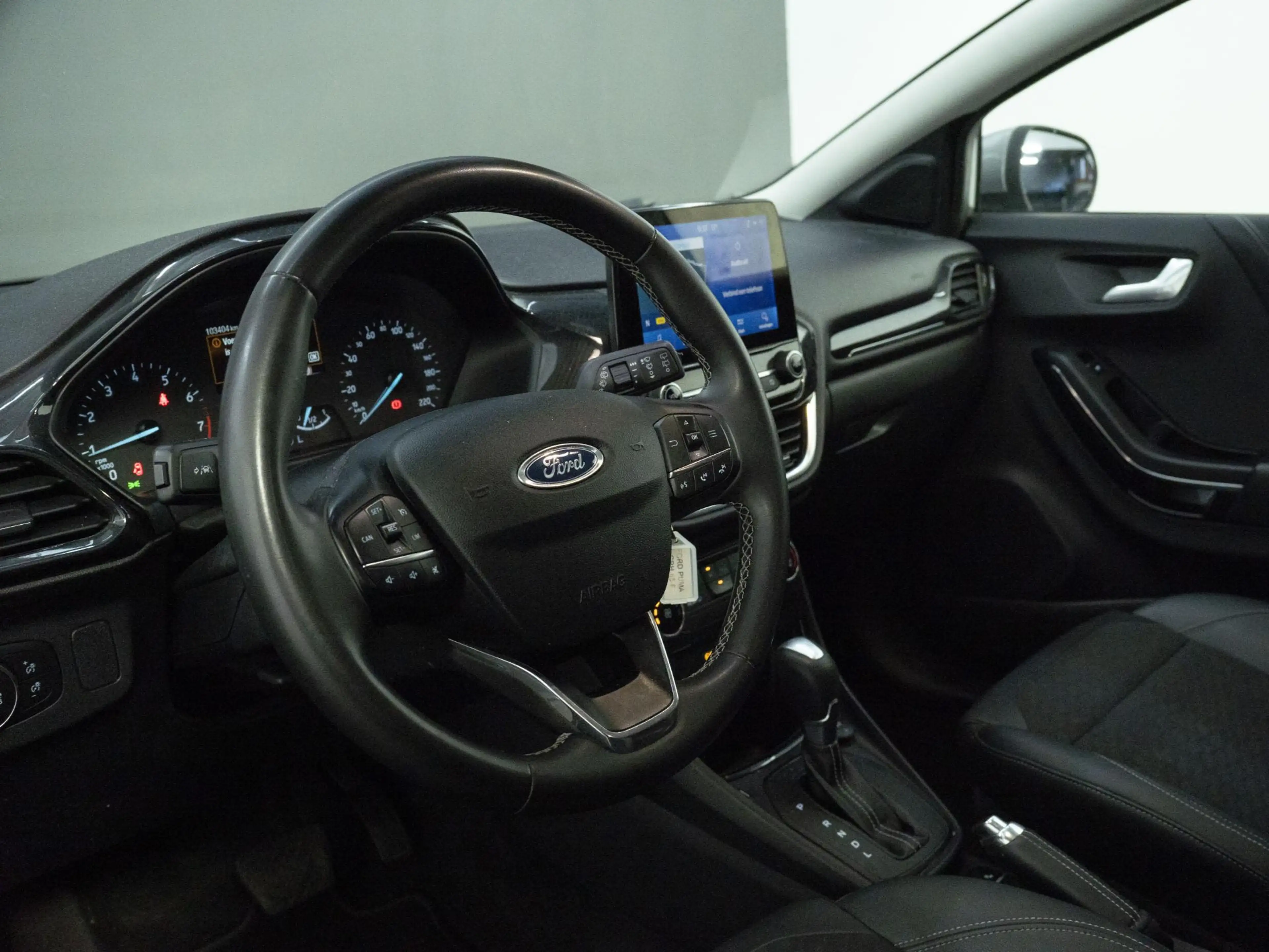 Ford Puma 1.0 EcoBoost Hybrid | Apple carplay | Camera | led — photo 2