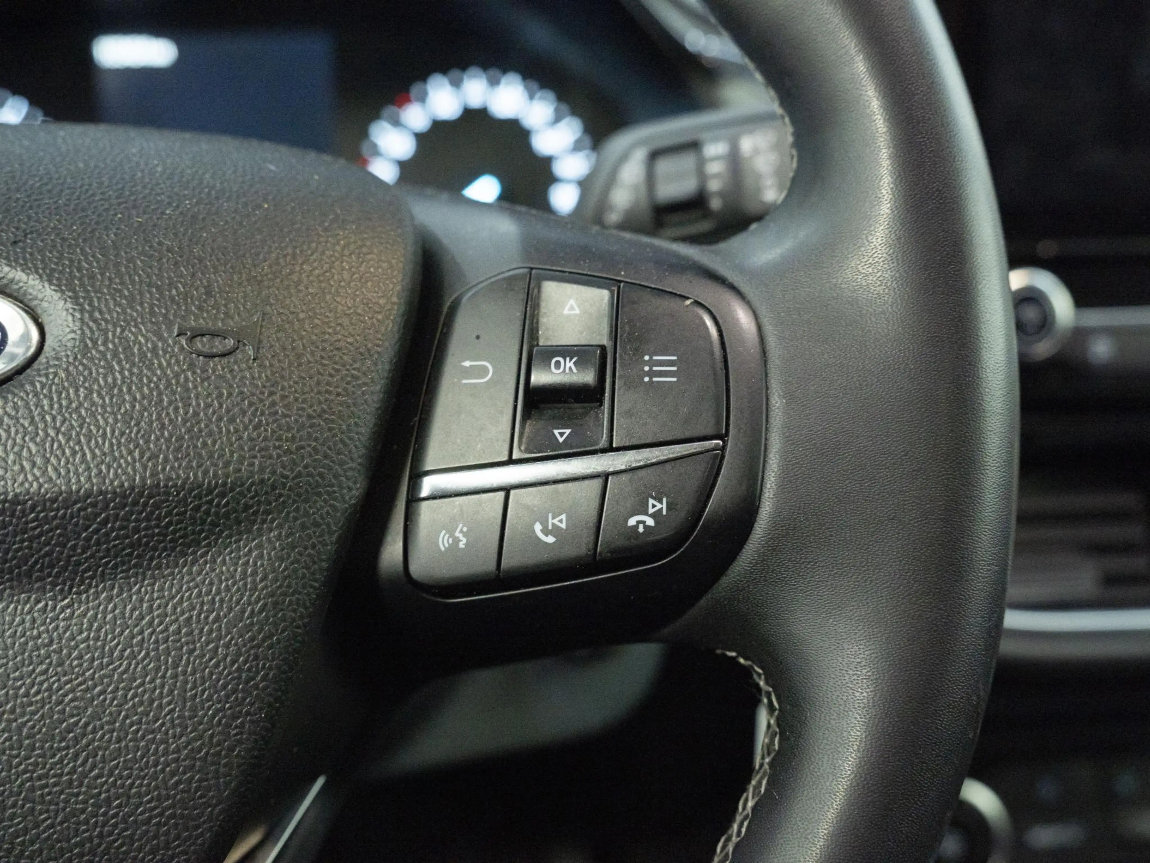 Ford Puma 1.0 EcoBoost Hybrid | Apple carplay | Camera | led — photo 7