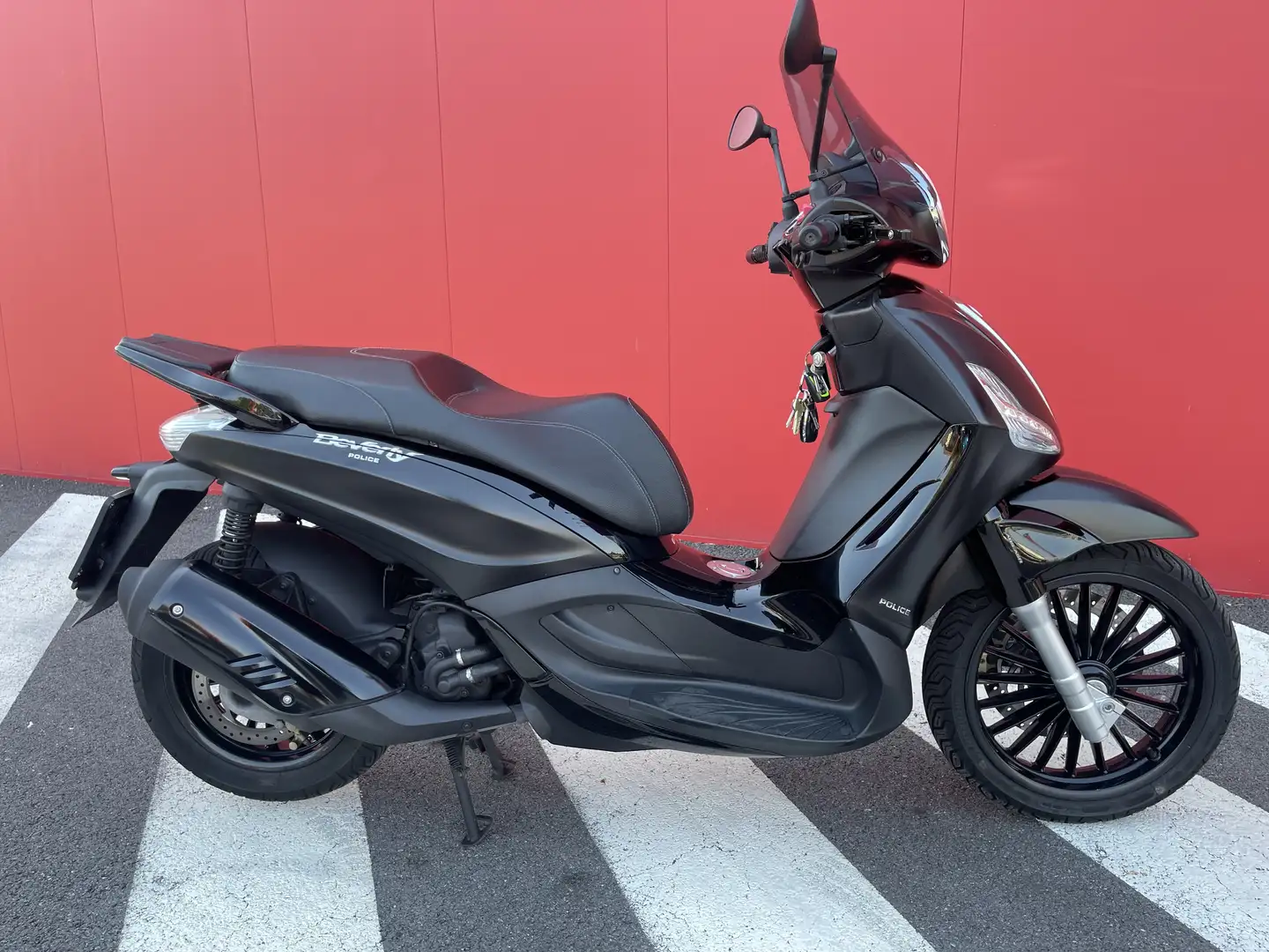 Piaggio Beverly 300 police - 1
