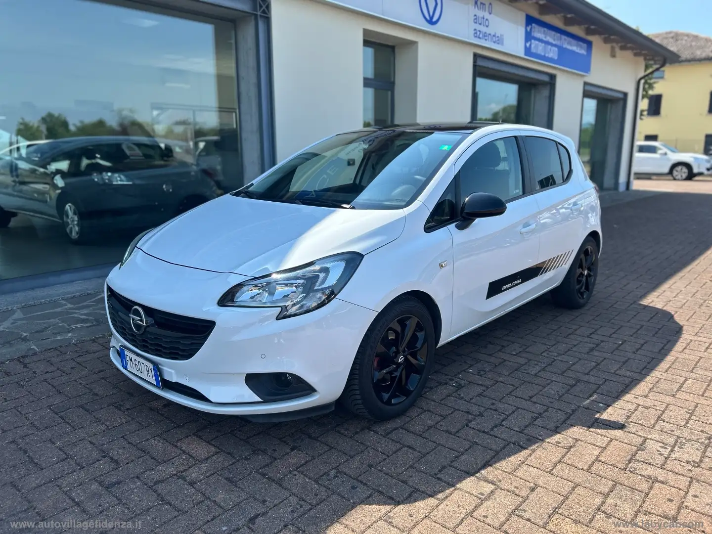 Opel Corsa 1.3 CDTI 5p. b-Color Bianco - 1