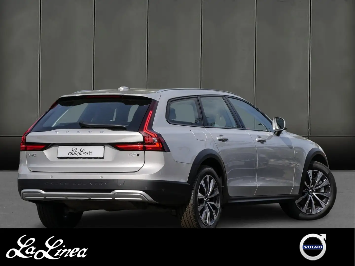 Volvo V90 Cross Country B5 (B) AWD Ultimate NP:82.130,-//PANO/HUD/360° Argent - 2