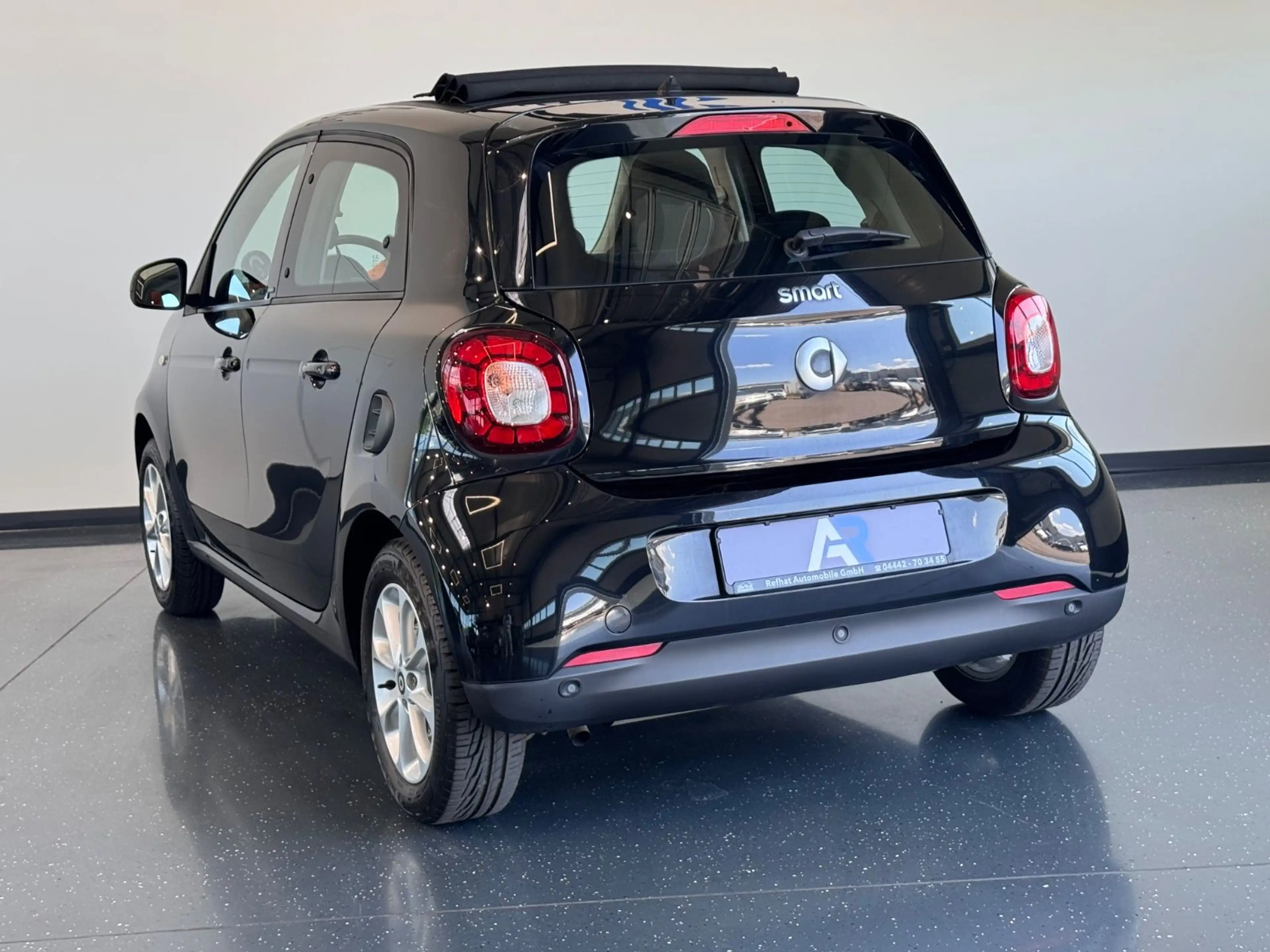 smart forFour forfour Basis*PDC*SHZ*PANO*BC* — photo 11