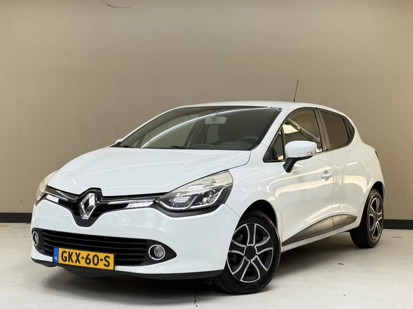Renault Clio 1.5DCI, 75Pk, 2014, Cruise control, Airco, Elektri Biały - 1