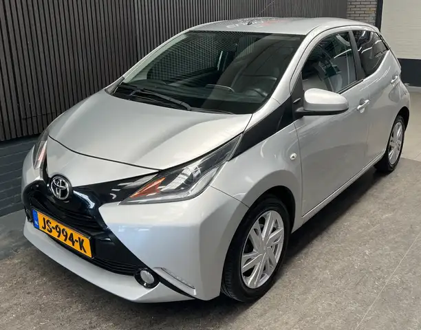 Toyota Aygo view 5
