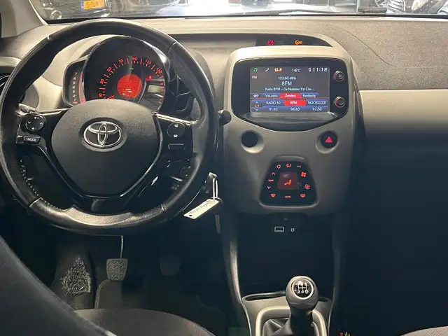 Toyota Aygo view 3