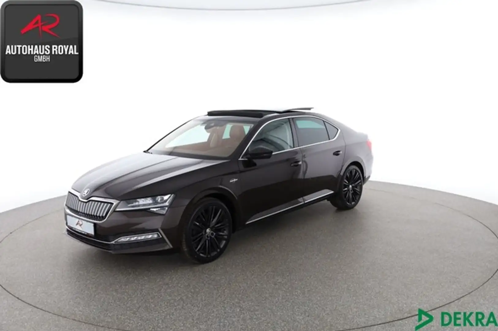 Skoda Superb 1.4 TSI iV LAURIN+KLEMENT PANO,MEMORY,19Z Hnědá - 1