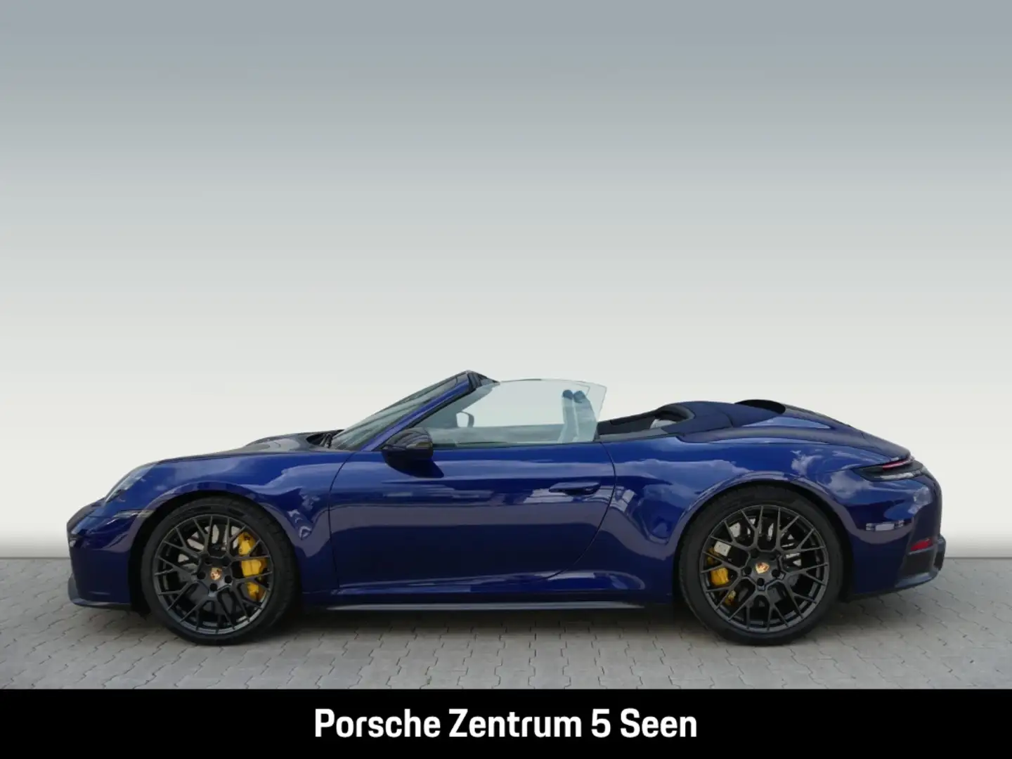 Porsche 992 II Carrera 4 GTS Cabriolet, LIFT, PCCB, BOSE Bleu - 2
