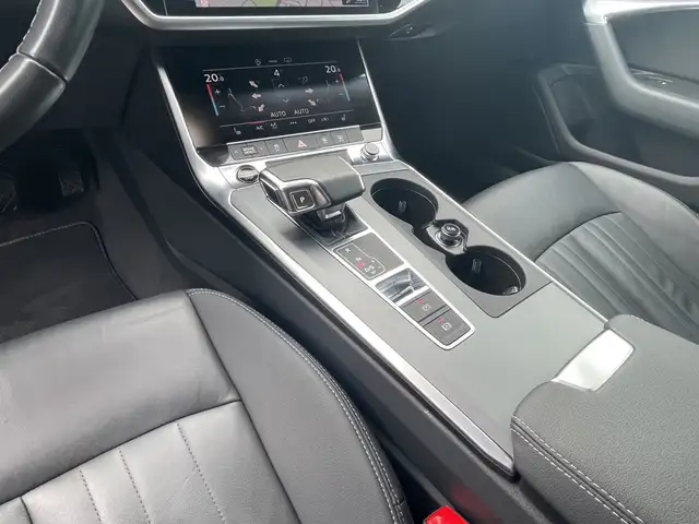 Audi A6 view 15