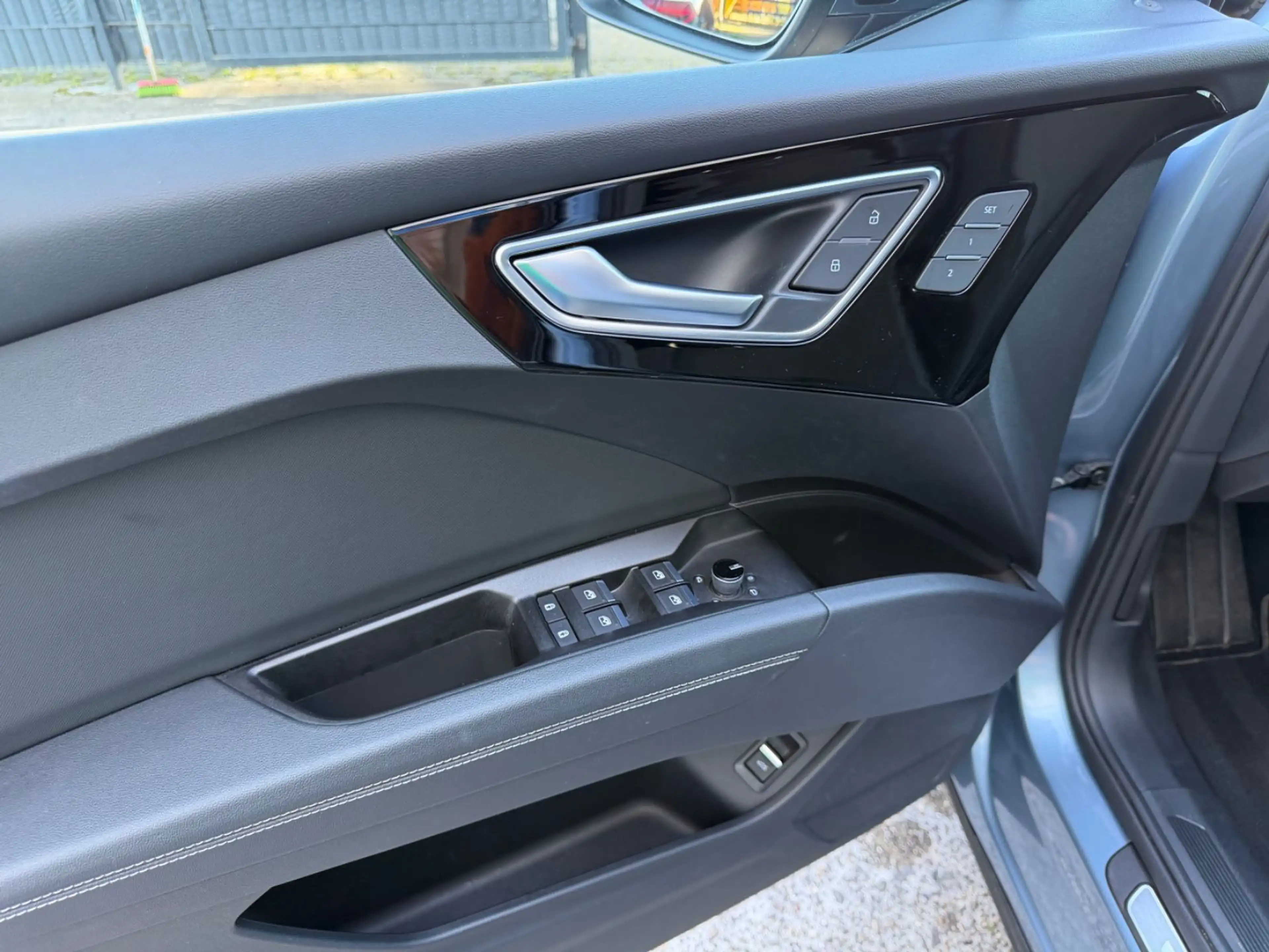 Audi Q4 e-tron Sportback 40 S-line/Leder/AHK/1 Hand — photo 9