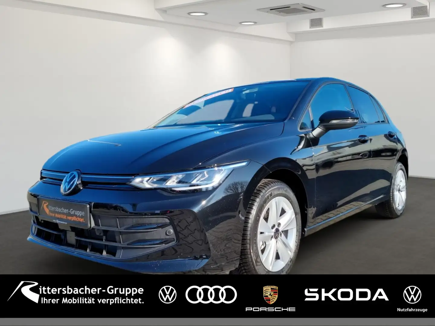 Volkswagen Golf Life 1,5 l TSI OPF 85 kW (116 PS) 6-Gang Schwarz - 1