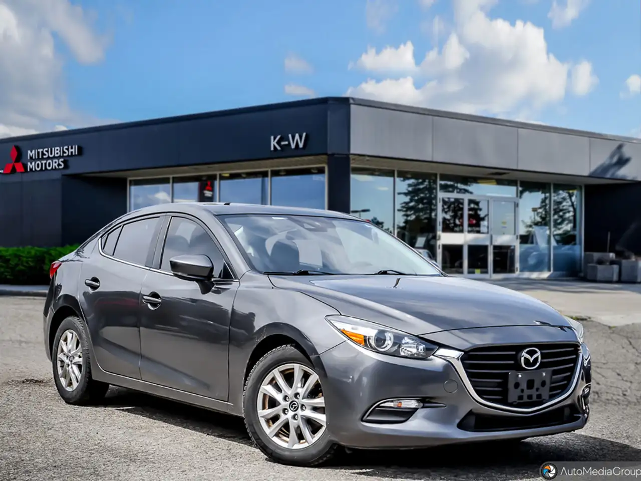 Mazda 3 снимка Mazda 3