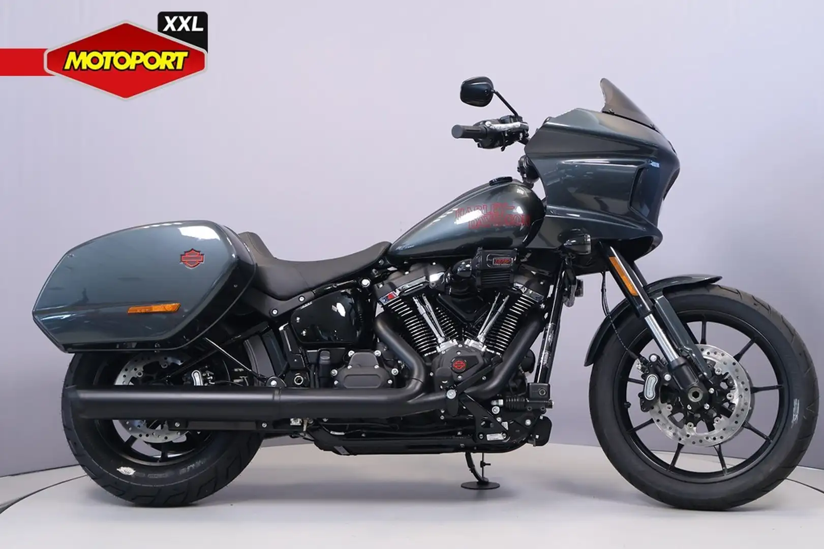 Harley-Davidson Lowrider ST Zwart - 1