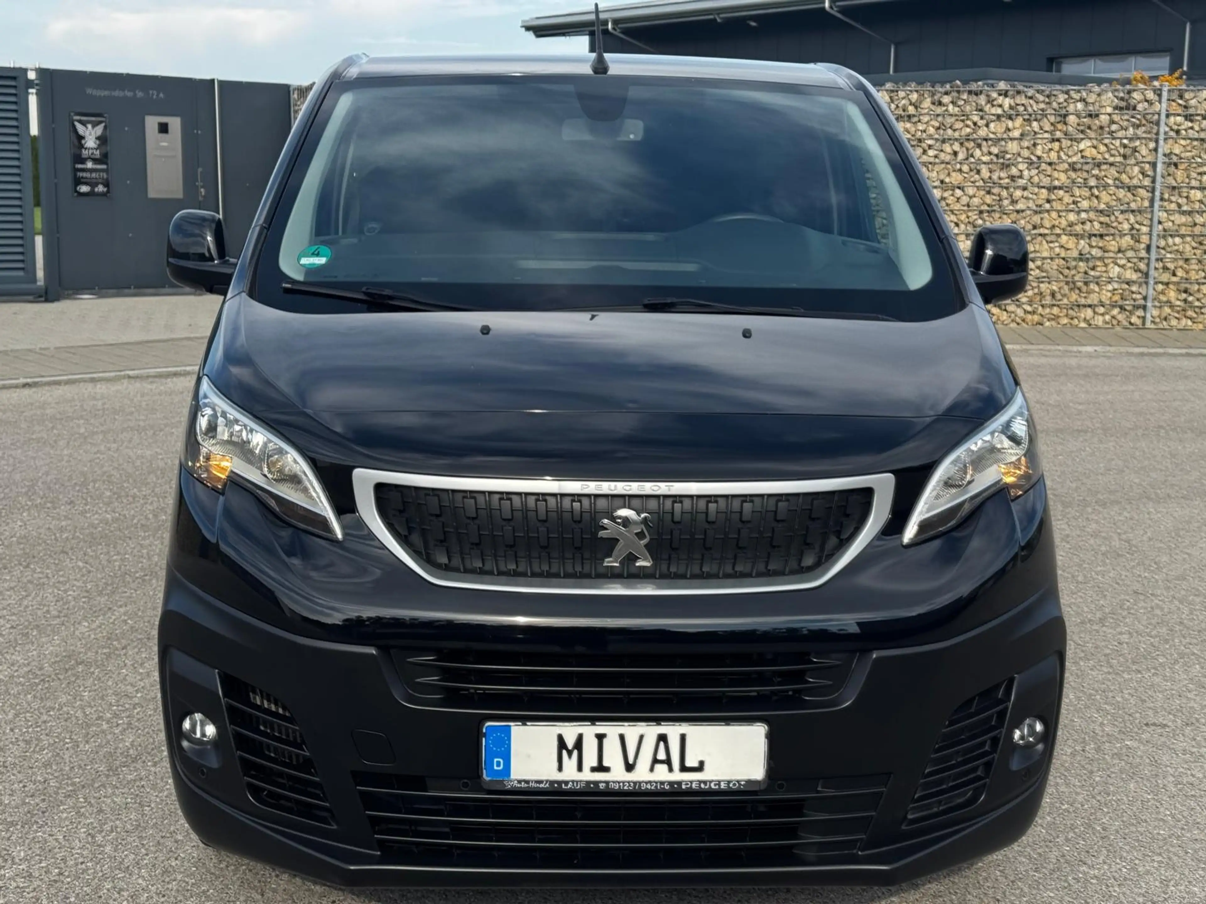 Peugeot Expert 2.0 Blue-HDI FAP Premium L2 — photo 2