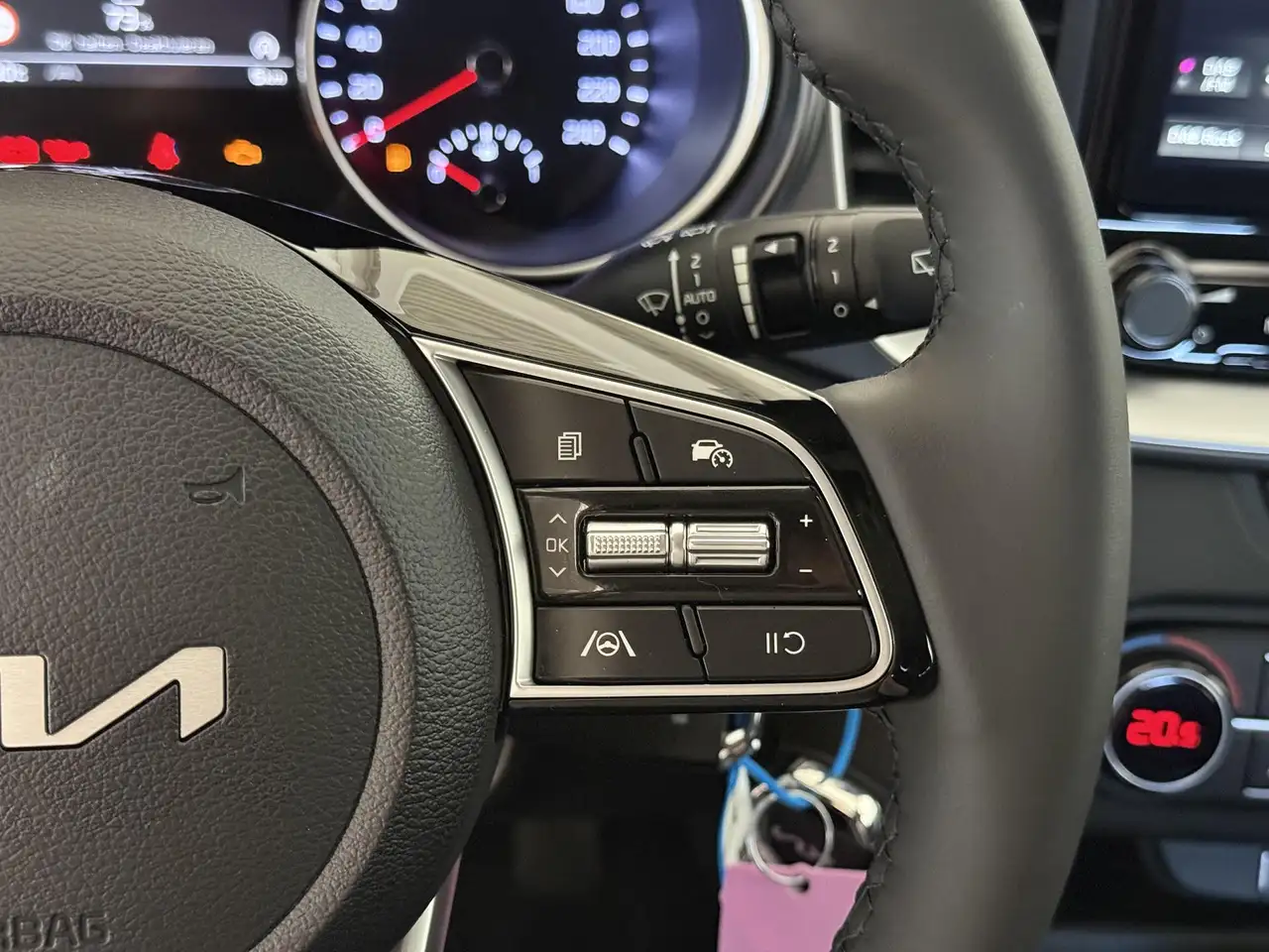 Kia X Ceed 1.6 T-GDI 7DCT 150 City 110 kW (150 PS) Lenkrad..., миниатюра 20