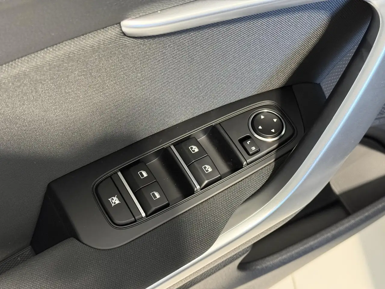 Kia X Ceed 1.6 T-GDI 7DCT 150 City 110 kW (150 PS) Lenkrad..., миниатюра 17