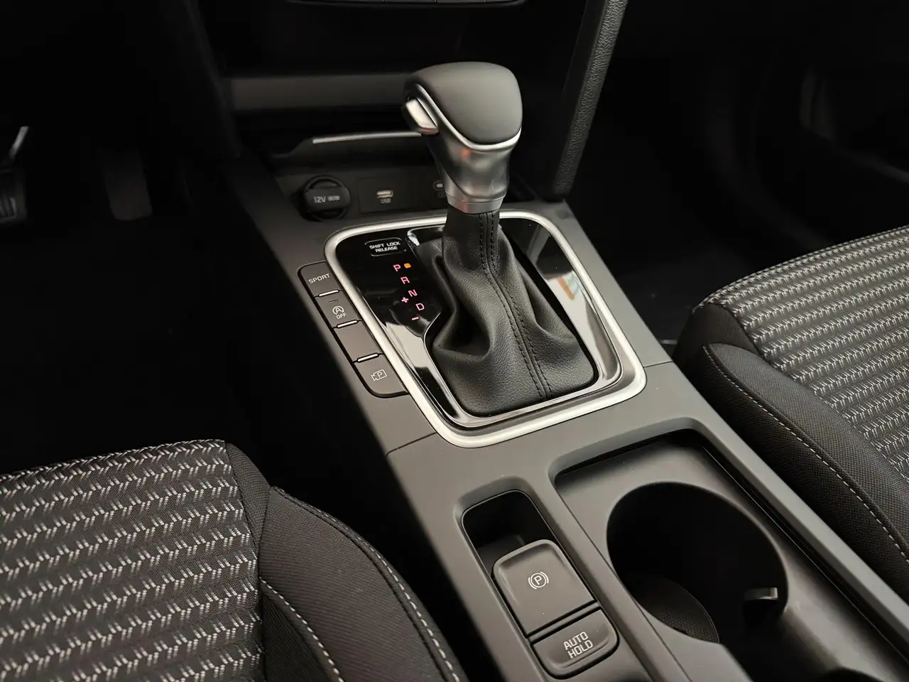 Kia X Ceed 1.6 T-GDI 7DCT 150 City 110 kW (150 PS) Lenkrad..., миниатюра 15